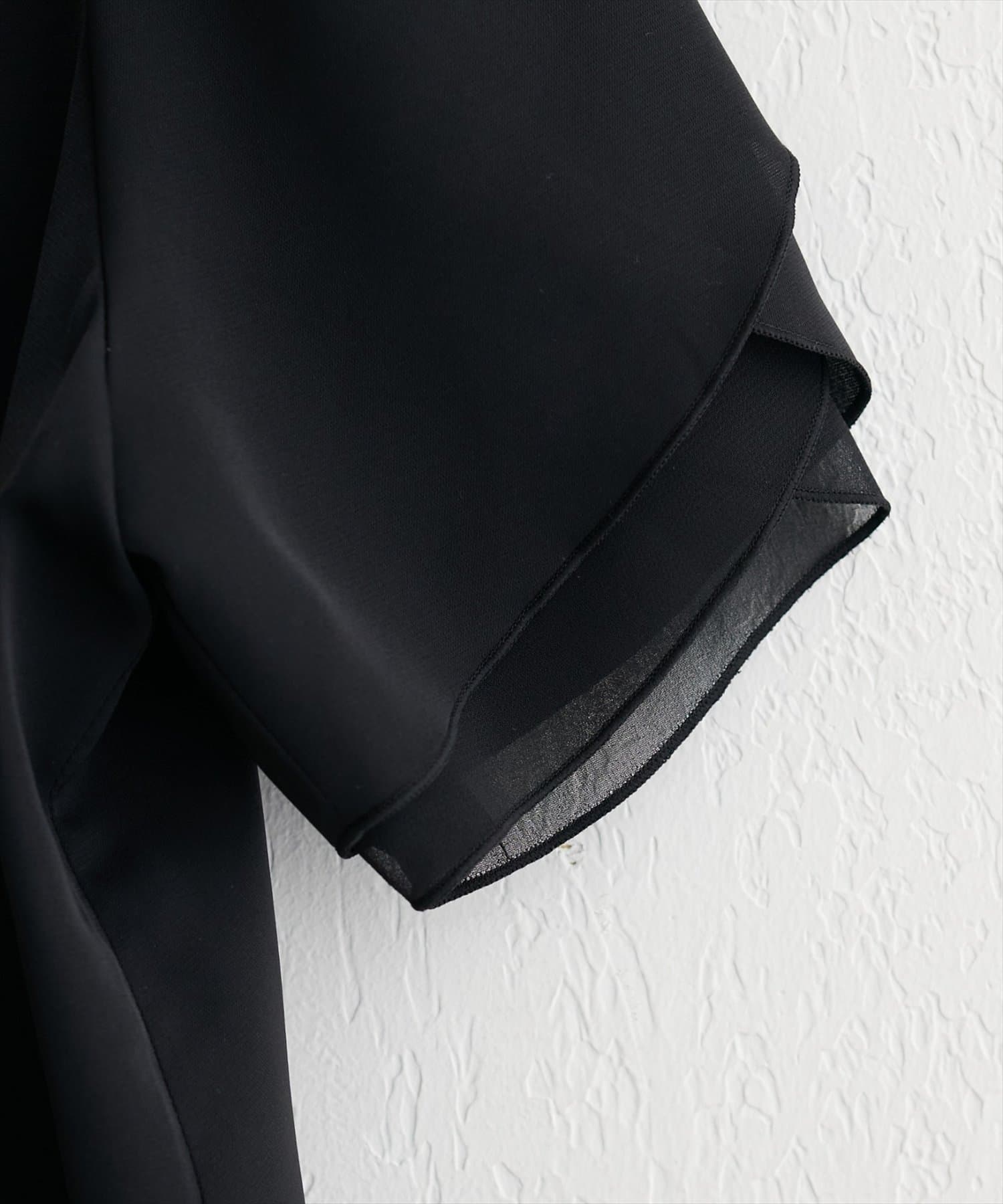 natural couture(ナチュラルクチュール) チューリップスリーブスカラップネックブラウス