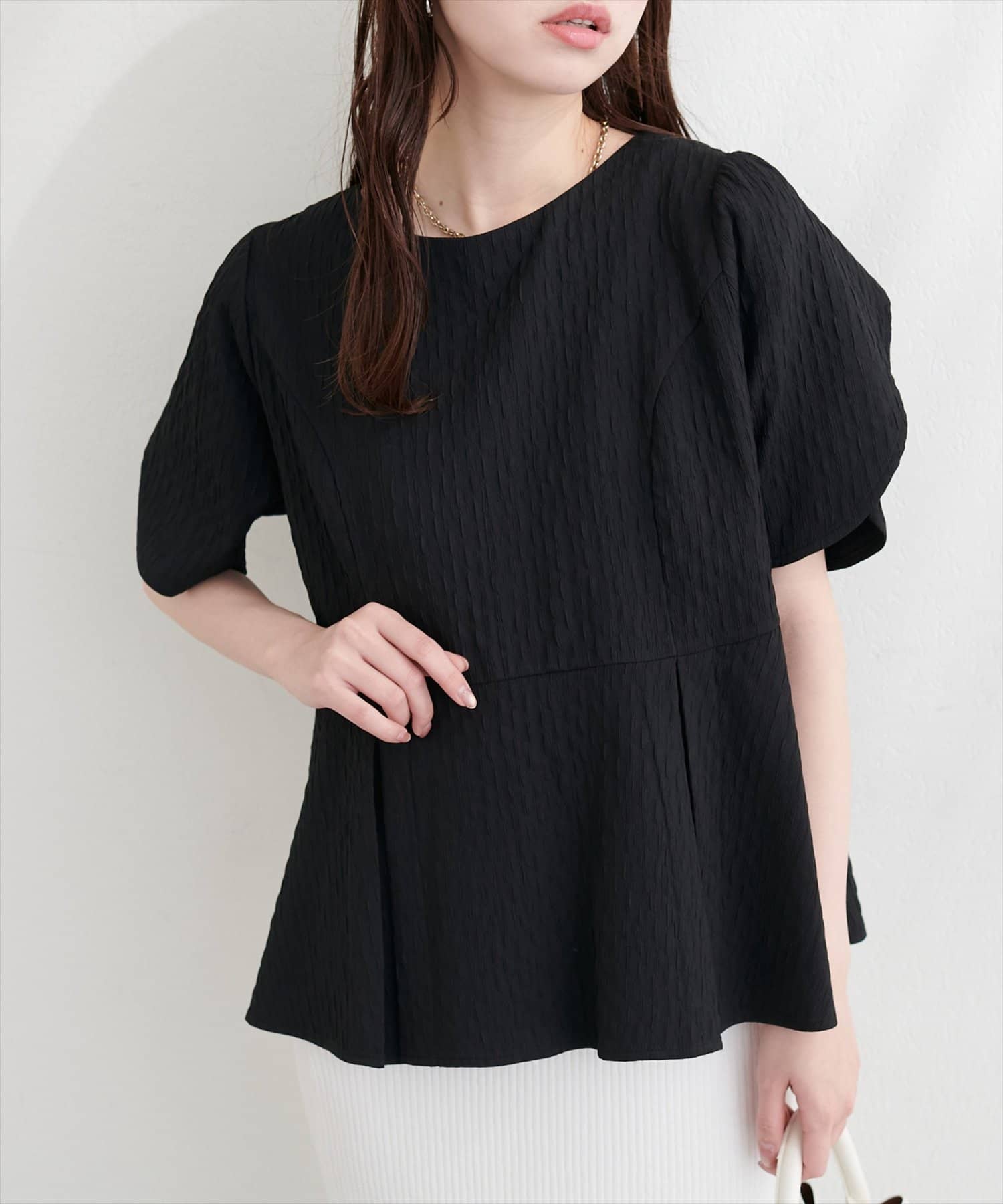 natural couture(ナチュラルクチュール) チューリップスリーブペプラムプルオーバー