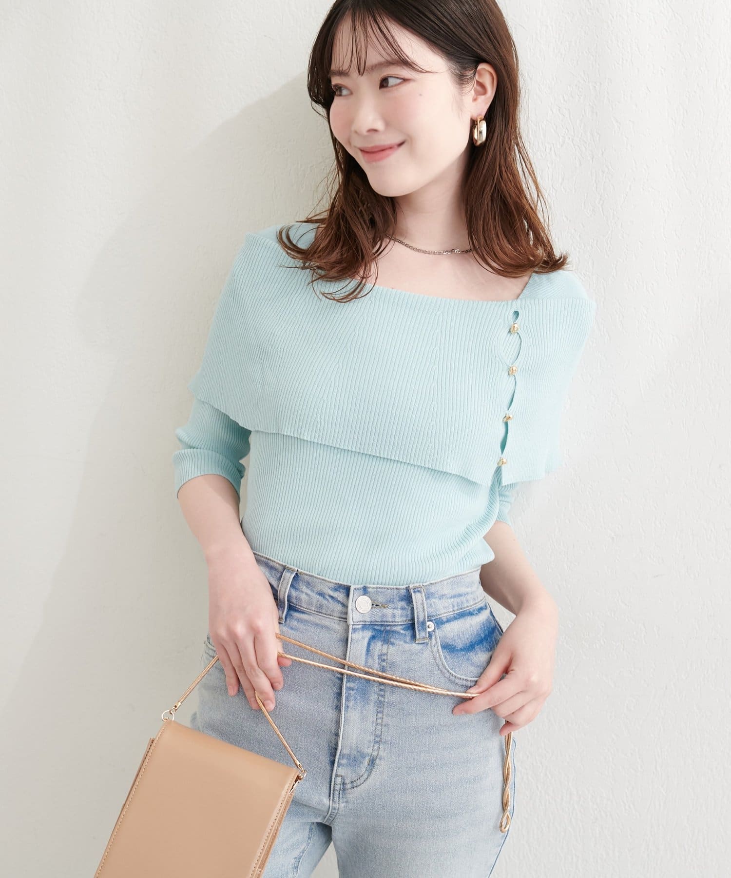 natural couture(ナチュラルクチュール) オフショルデザイン半袖ニット