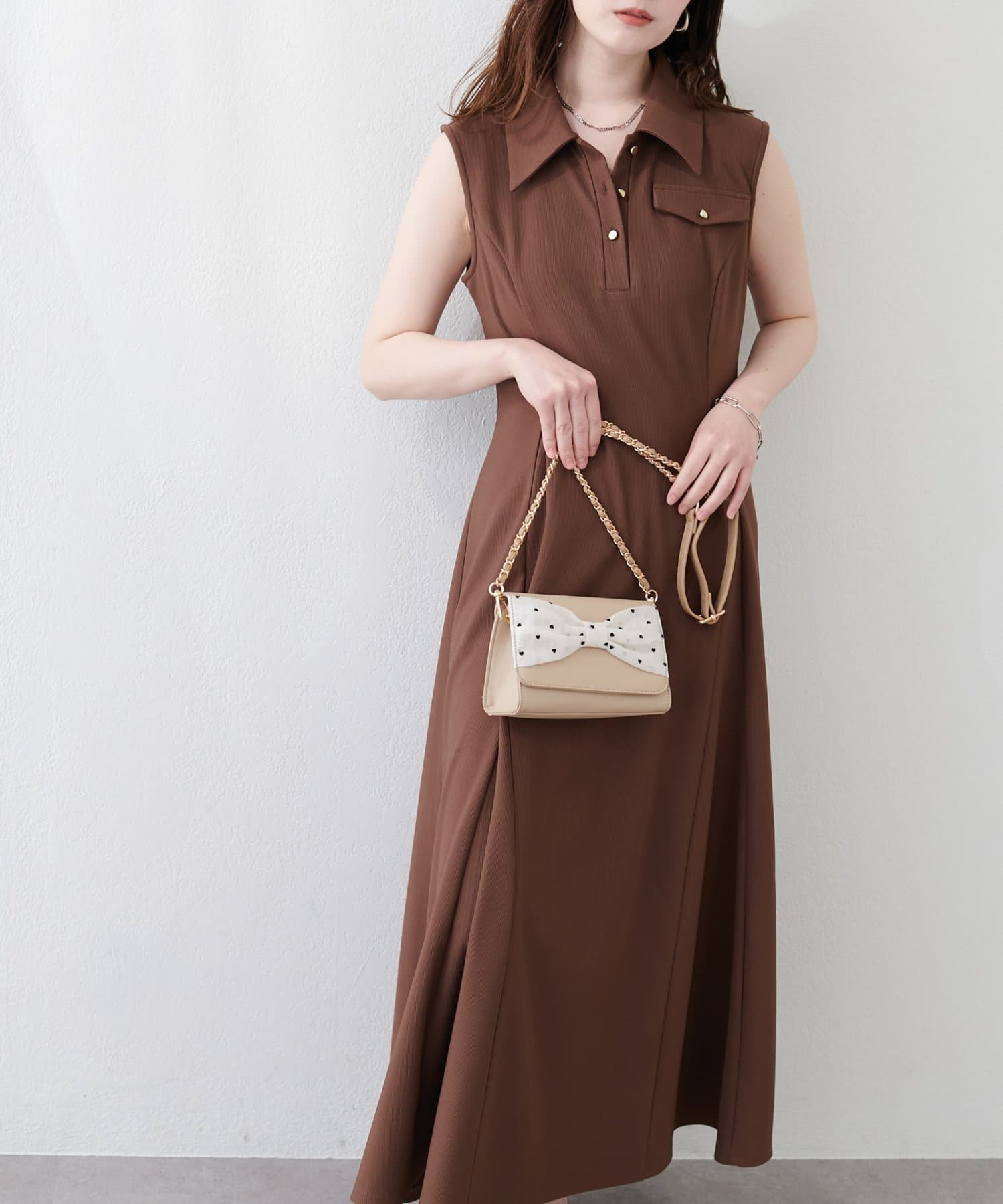 natural couture(ナチュラルクチュール) 美シルエットノースリフレアワンピース