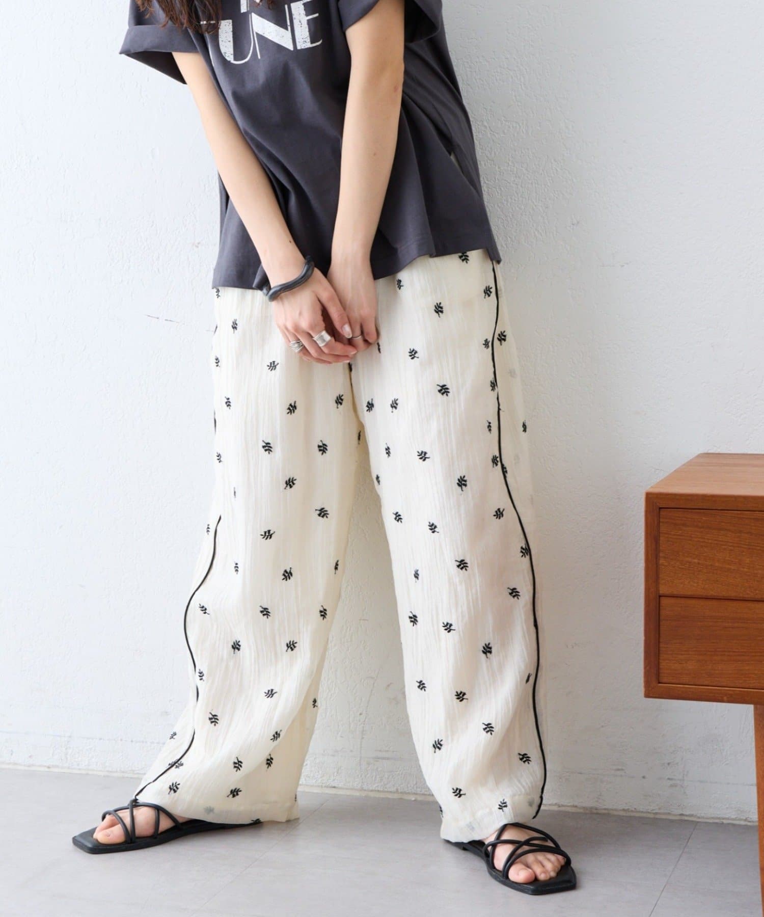 CIAOPANIC TYPY(チャオパニックティピー) 【3サイズ展開】楊柳花柄刺繍イージーパンツ