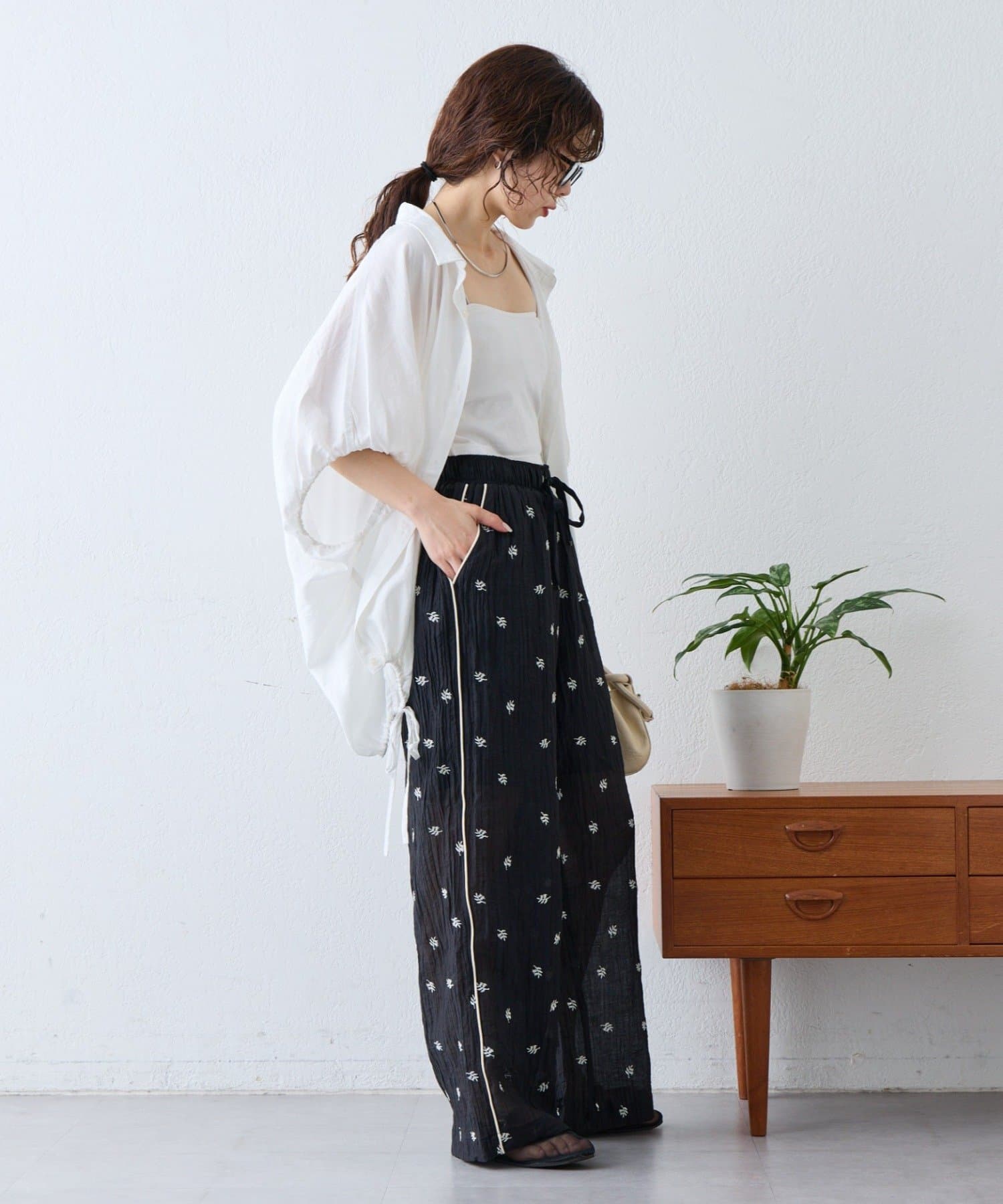 CIAOPANIC TYPY(チャオパニックティピー) 【3サイズ展開】楊柳花柄刺繍イージーパンツ