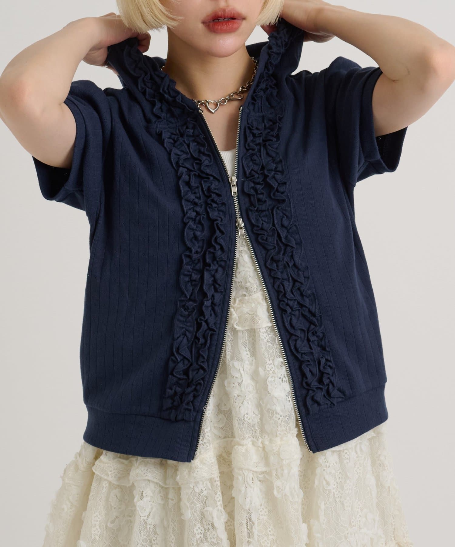 w closet(ダブルクローゼット) 【3色展開】フリル半袖パーカー