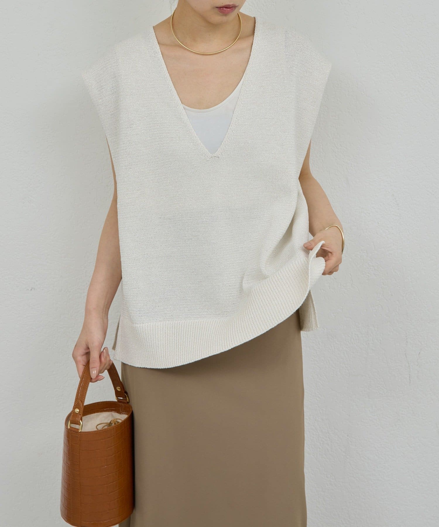 GALLARDAGALANTE(ガリャルダガランテ) 【4/10(金)12:00予約開始】【ナチュラル素材が魅力】サイドスリットニット