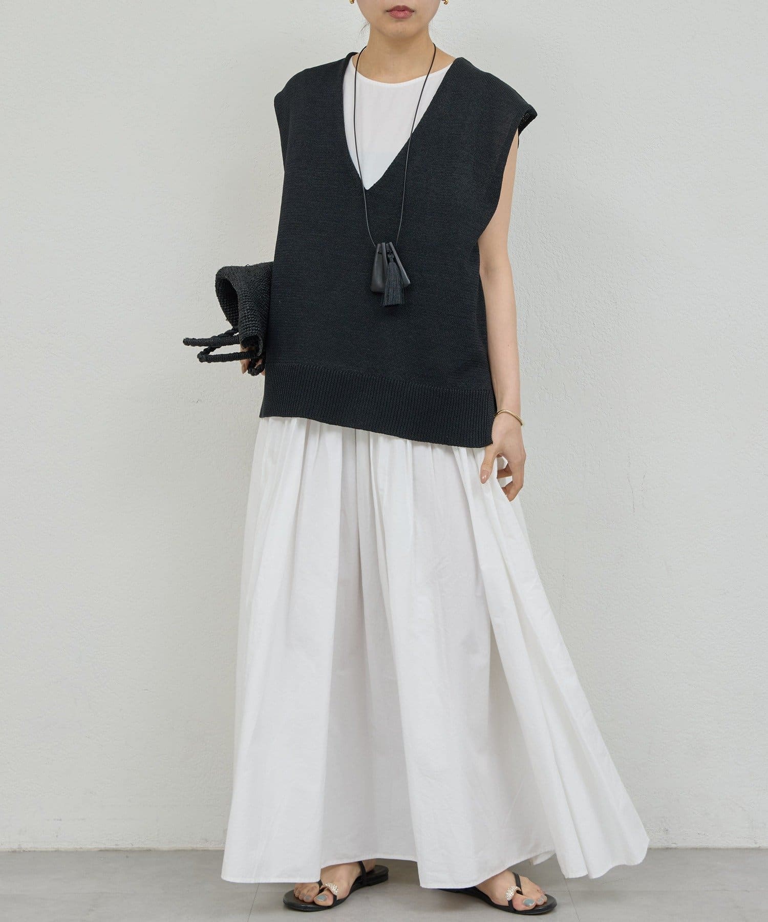 GALLARDAGALANTE(ガリャルダガランテ) 【4/10(金)12:00予約開始】【ナチュラル素材が魅力】サイドスリットニット