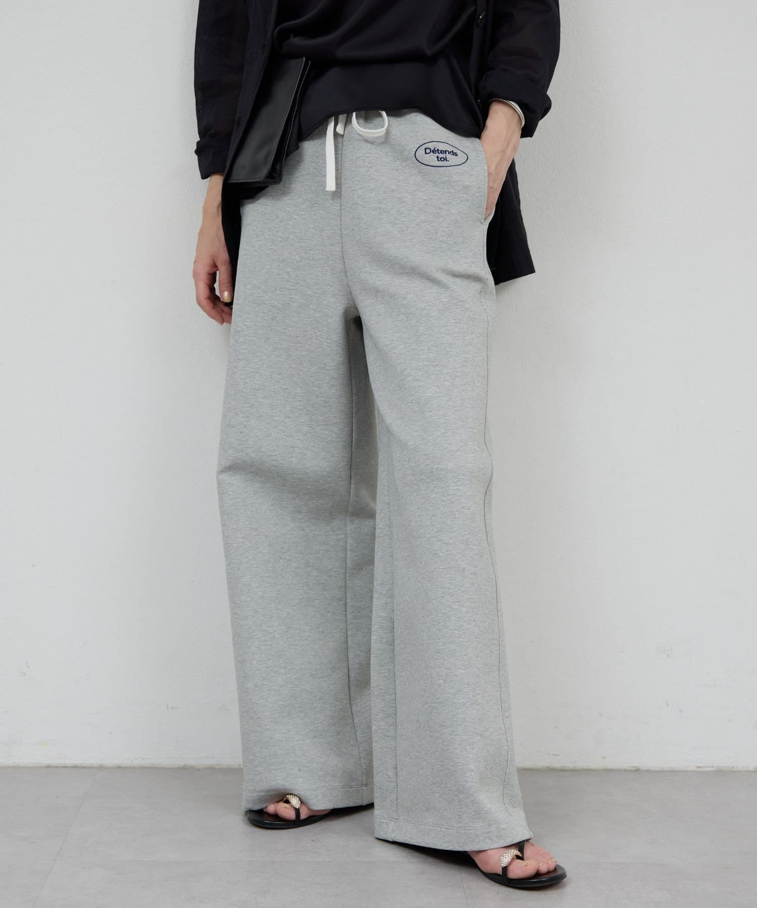 GALLARDAGALANTE(ガリャルダガランテ) 刺繍ロゴスウェットパンツ