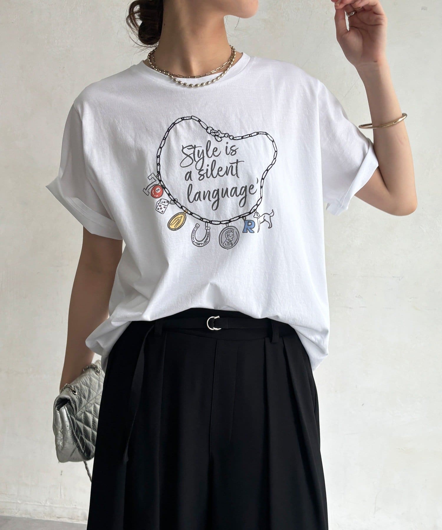 DOUDOU(ドゥドゥ) 【WEB限定】刺繍×プリントチャームイラストTEE