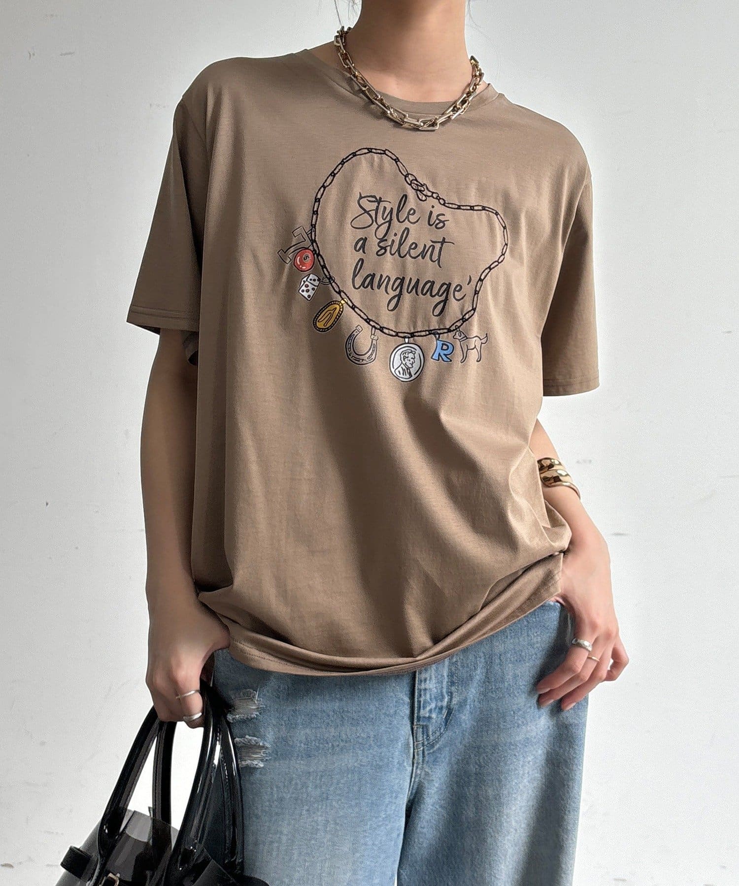 DOUDOU(ドゥドゥ) 【WEB限定】刺繍×プリントチャームイラストTEE