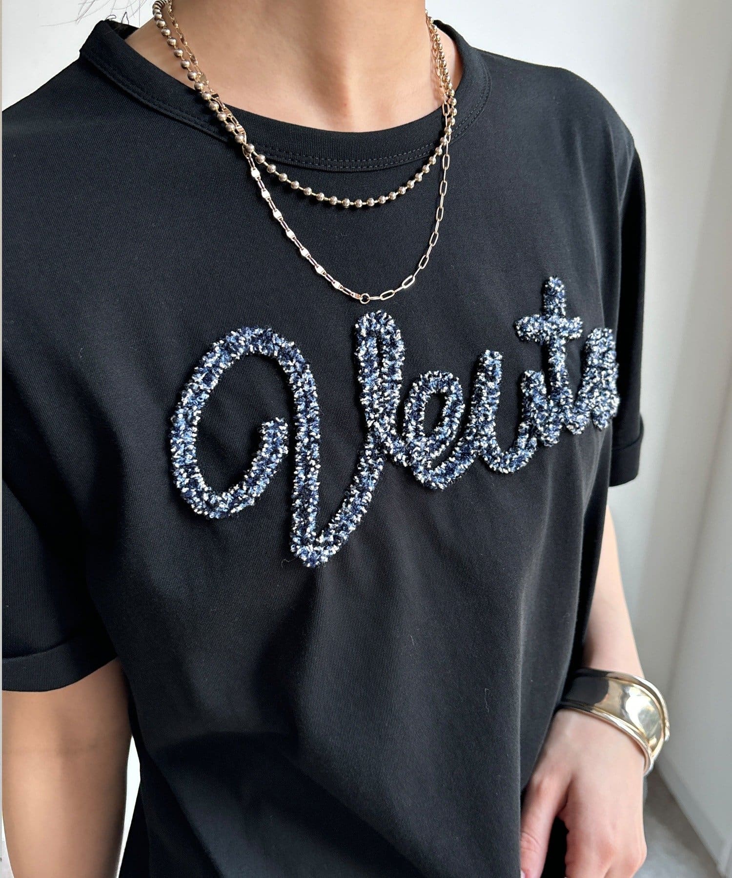 DOUDOU(ドゥドゥ) 【WEB限定】フリンジコードロゴTEE