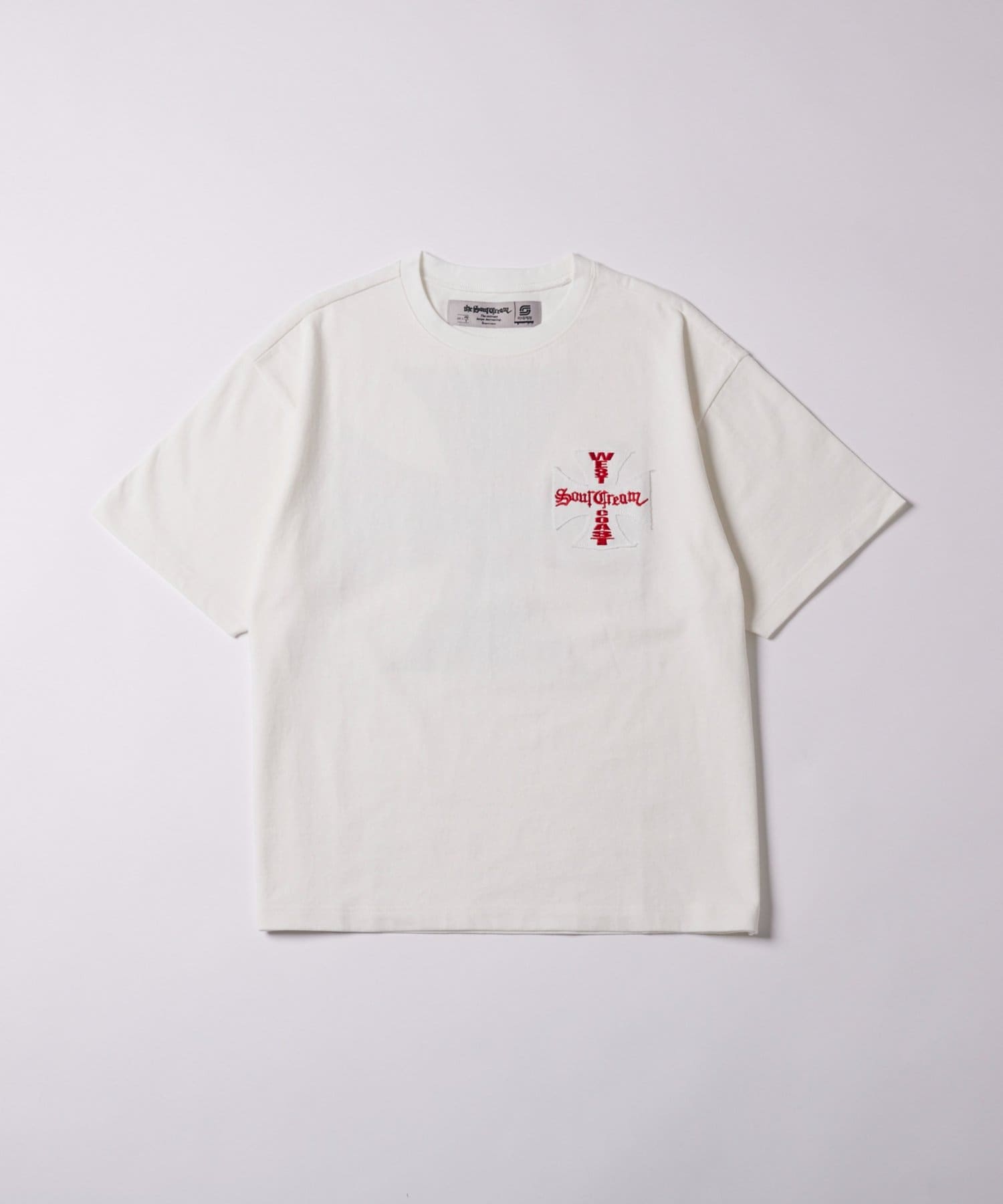 WHO’S WHO gallery(フーズフーギャラリー) SourcreamクロスバックプリントTEE