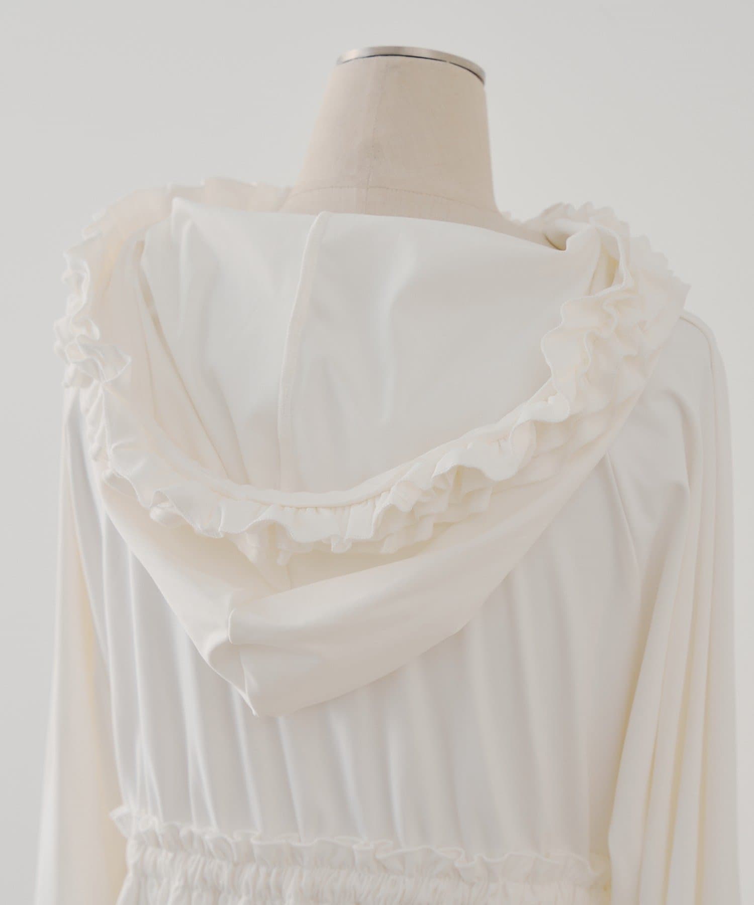 Chico(チコ) 水着/ラッシュガード【SALON by Chico】フリルデザインパーカー