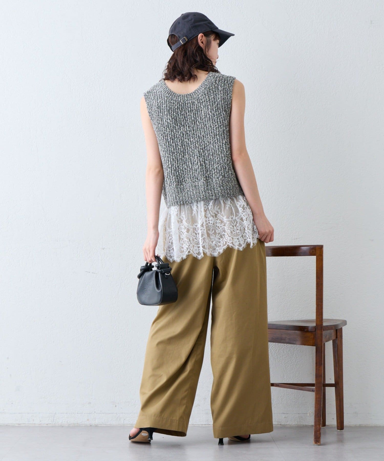 CIAOPANIC TYPY(チャオパニックティピー) 【前後2WAY】裾レースメランジベスト