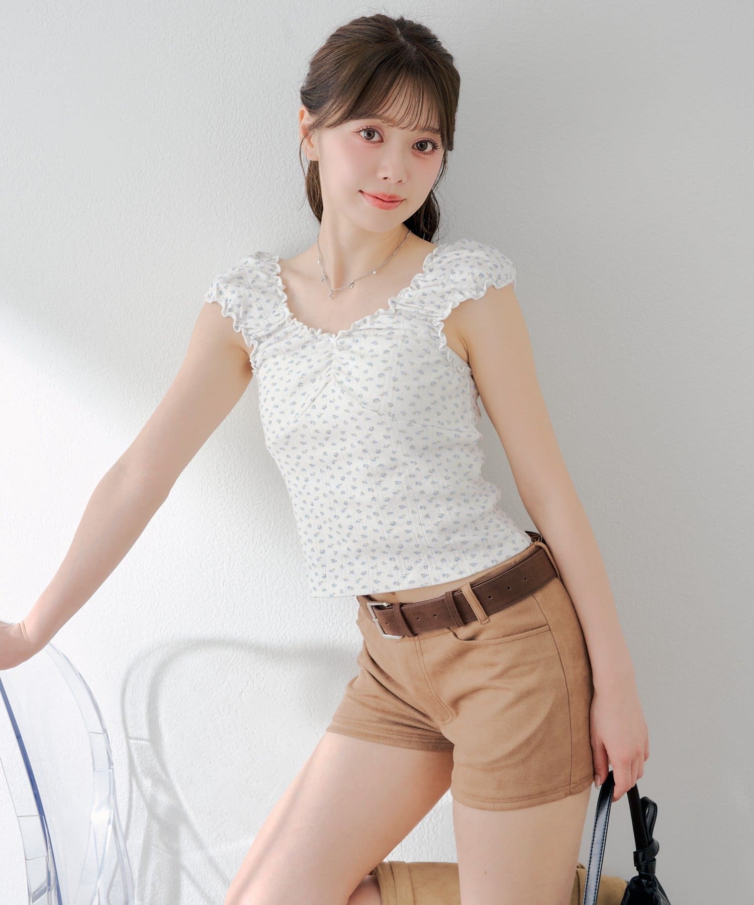 Chico(チコ) フリルギャザータンクトップ