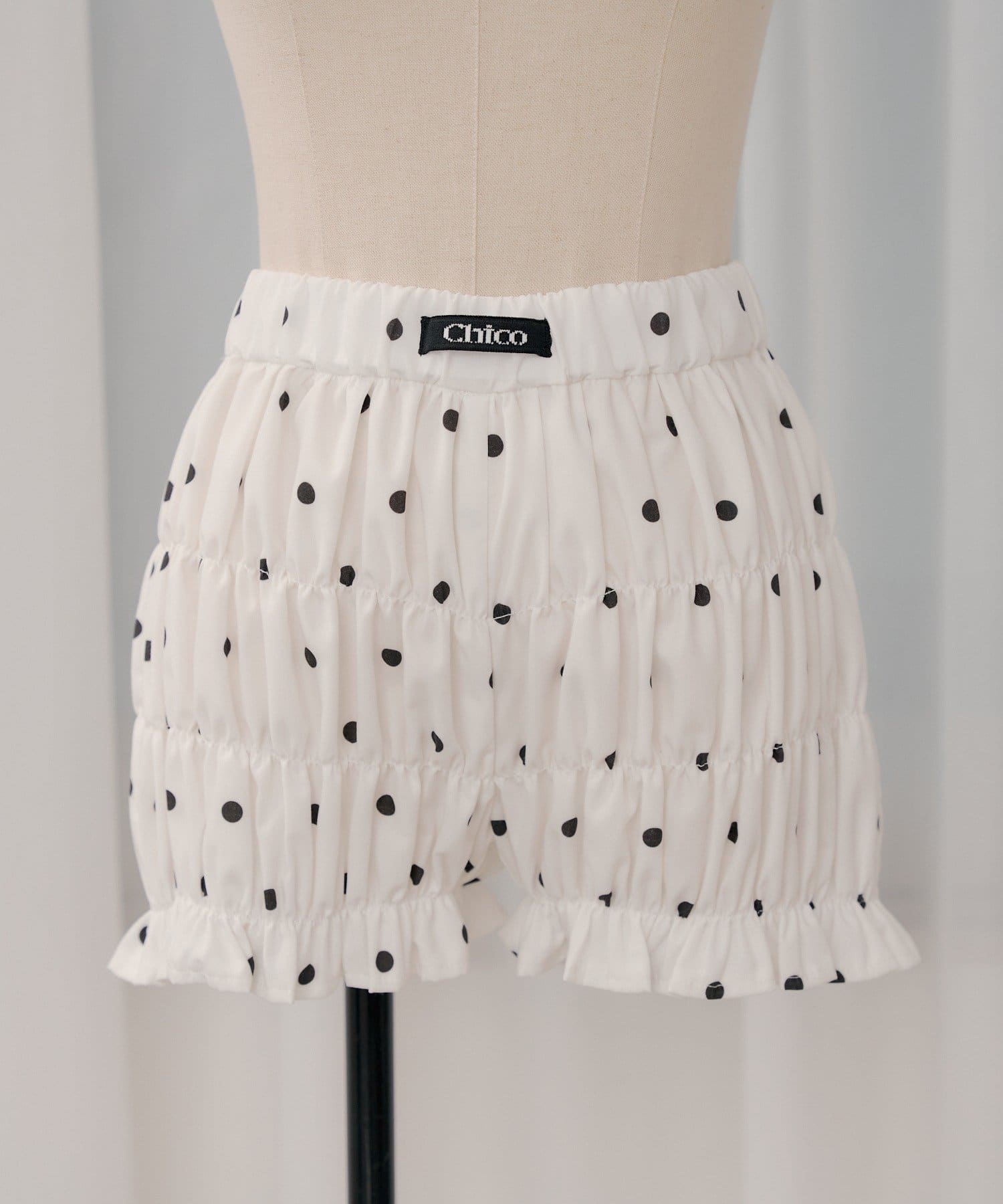 Chico(チコ) シャーリングバルーンショートパンツ