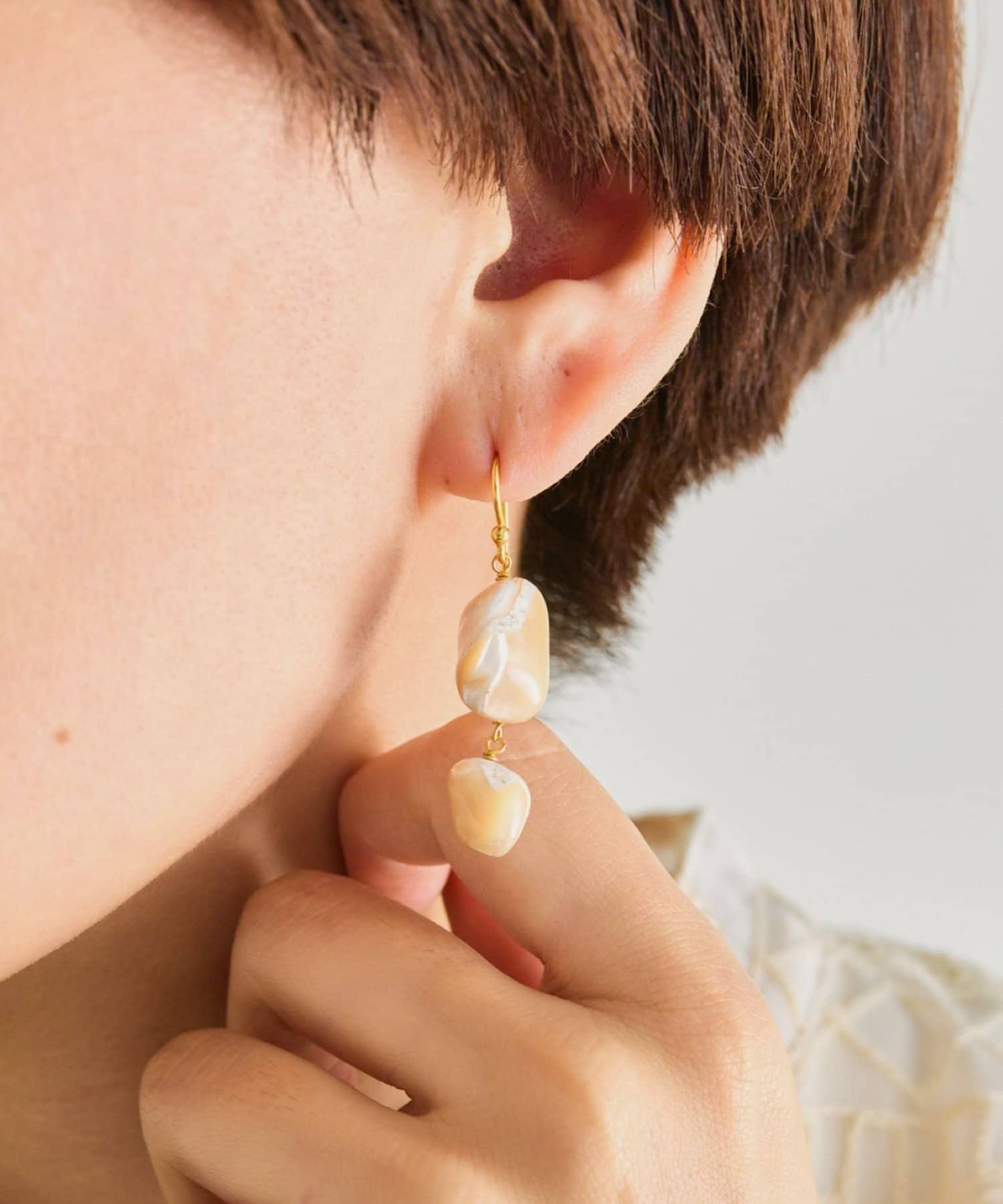 ear PAPILLONNER(イア パピヨネ) シェルダブルピアス