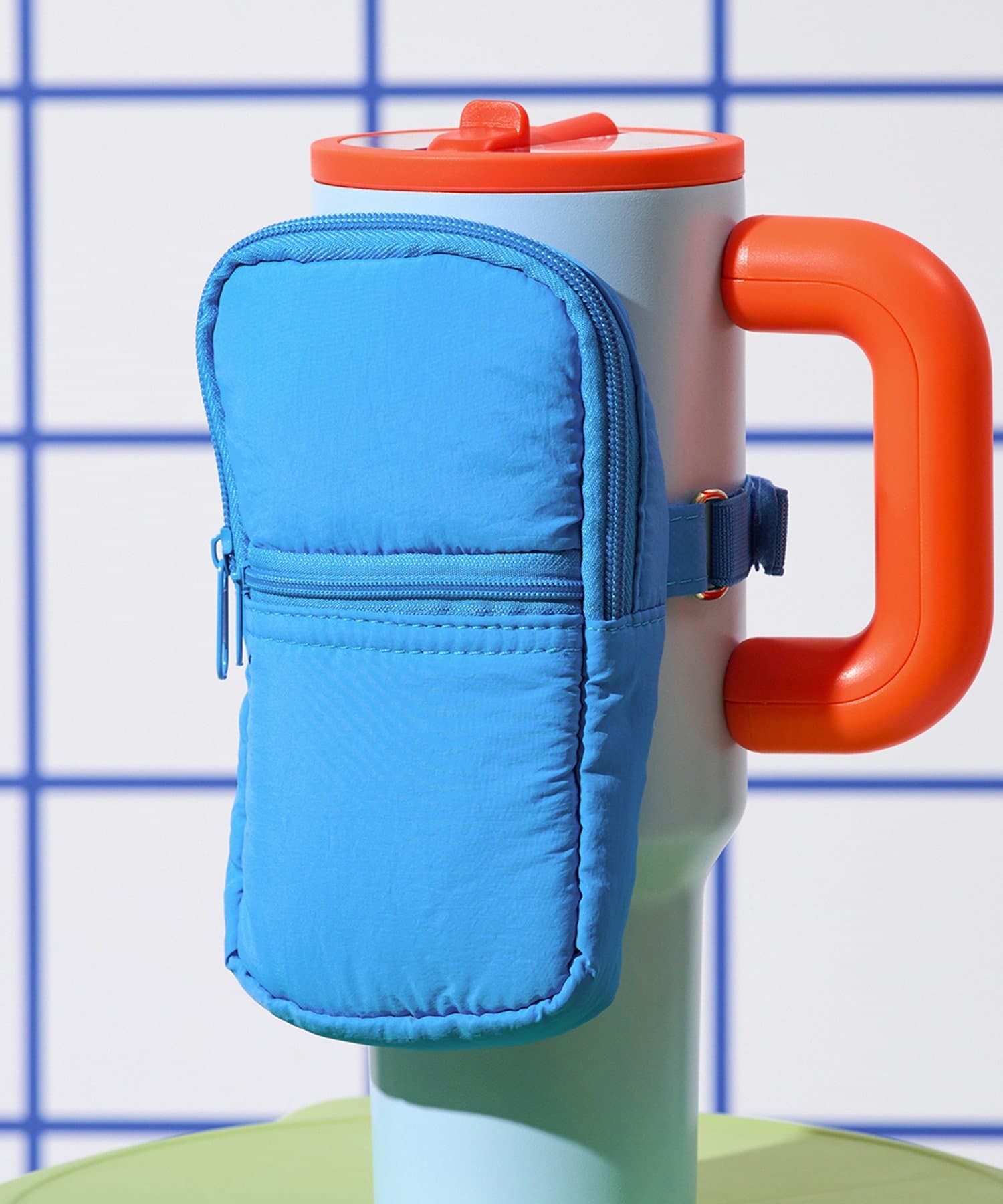 3COINS(スリーコインズ) 大容量タンブラー用ポーチ／CUSTOM TUMBLER