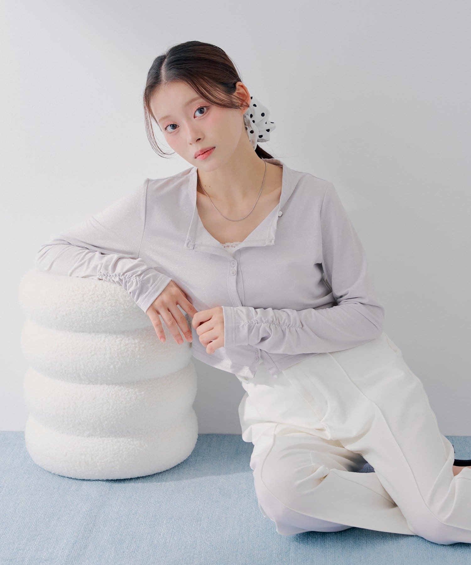 Chico(チコ) 【SALON by Chico】紫外線カット&接触冷感/コンパクトラメクルーUVカットカーディガン【シワになりにくいイージーケア素材】