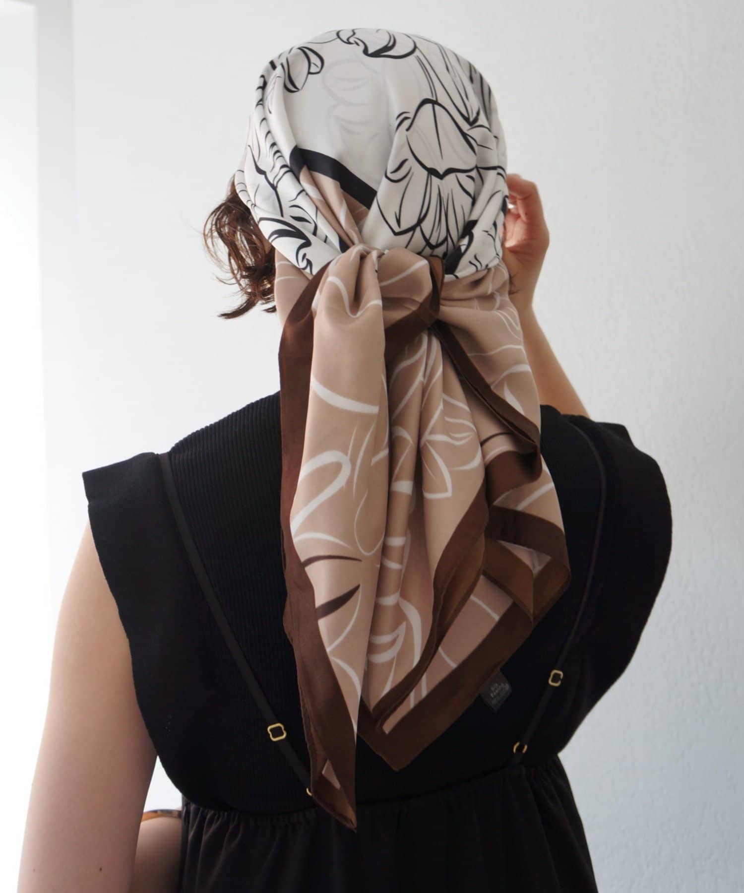 LOUNGEDRESS(ラウンジドレス) 【GALENA/ガレナ】ボタニカルラインスカーフ