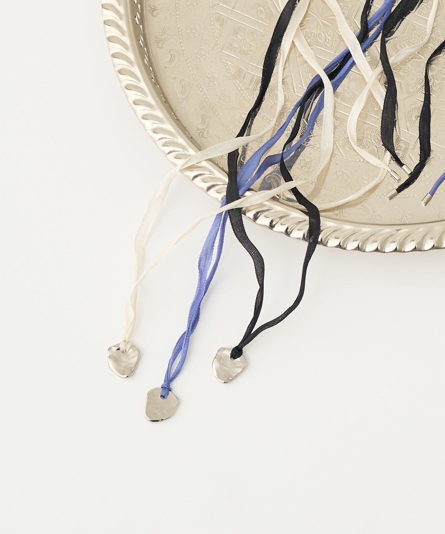 Omekashi(オメカシ) シルクタッチシルバーチョーカー