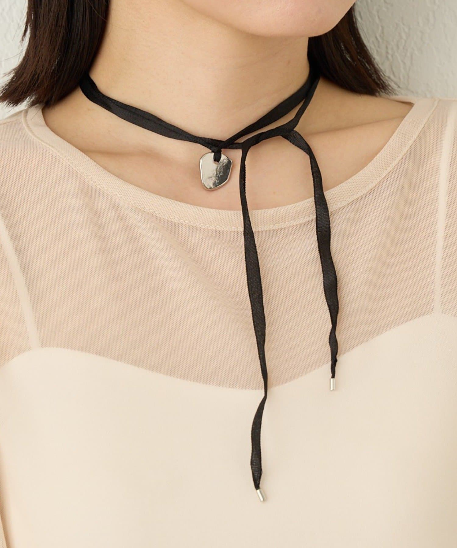 Omekashi(オメカシ) シルクタッチシルバーチョーカー