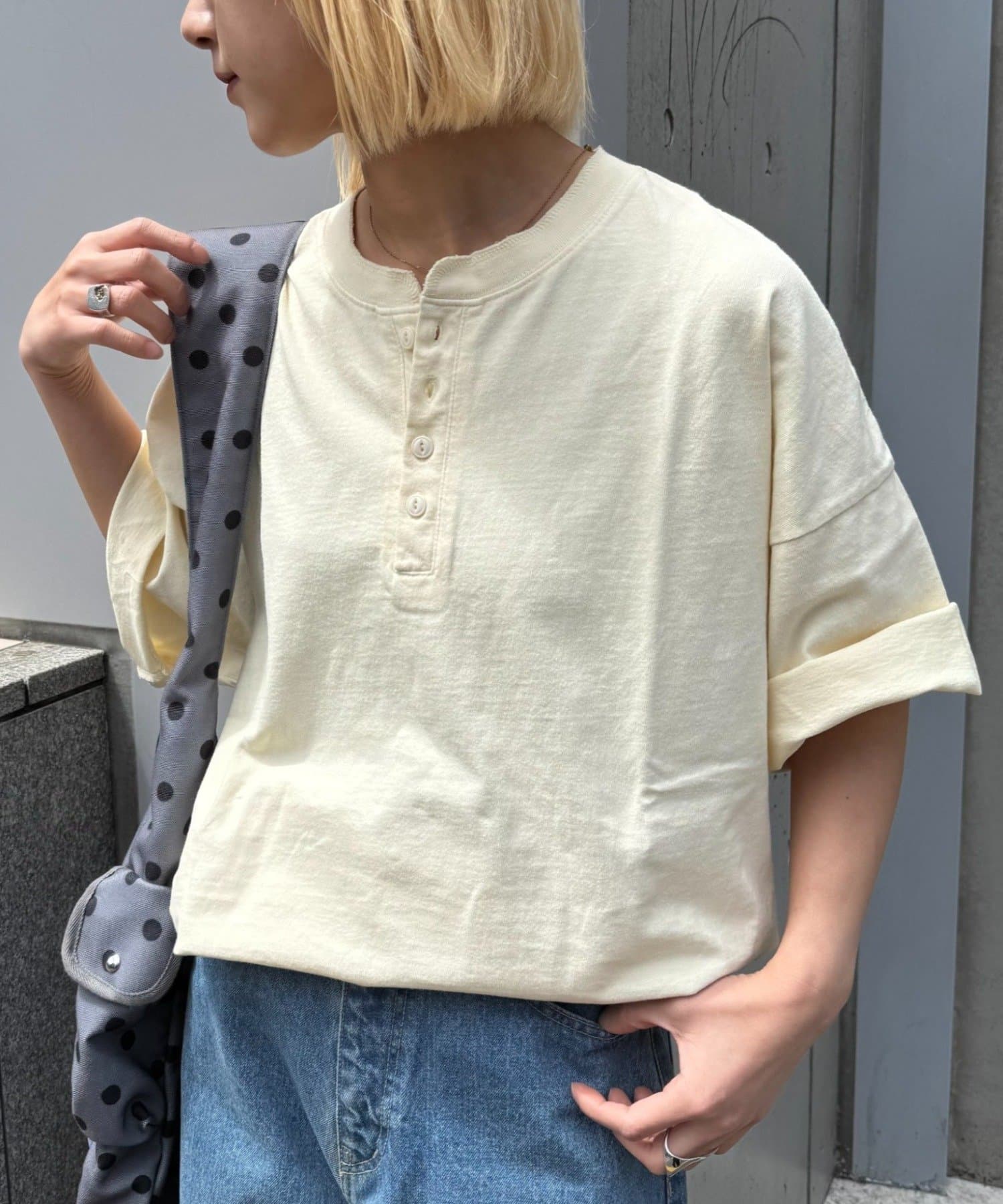 CIAOPANIC TYPY(チャオパニックティピー) 【UNISEX】スプレー加工ヘンリーTEE