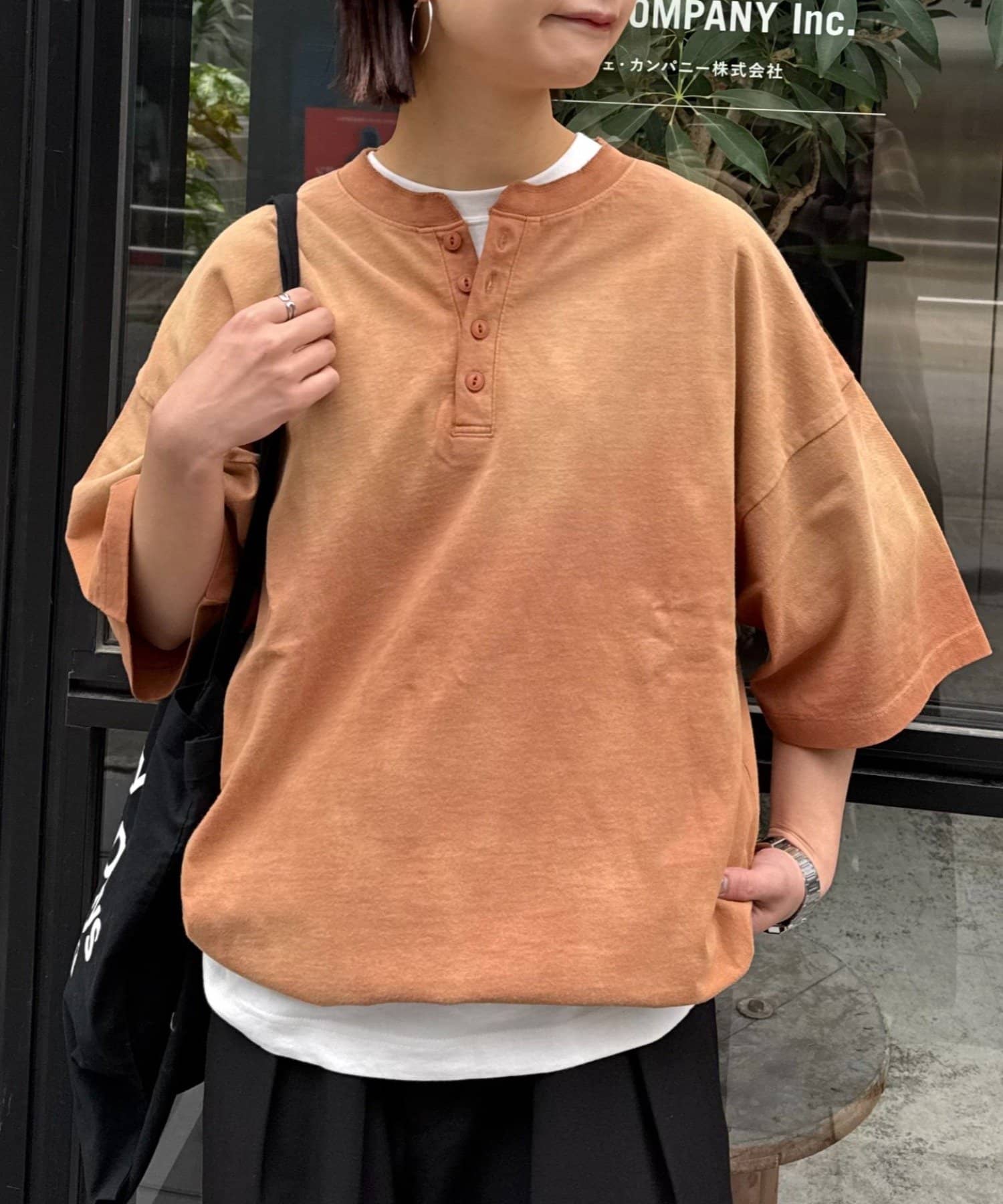 CIAOPANIC TYPY(チャオパニックティピー) 【UNISEX】スプレー加工ヘンリーTEE