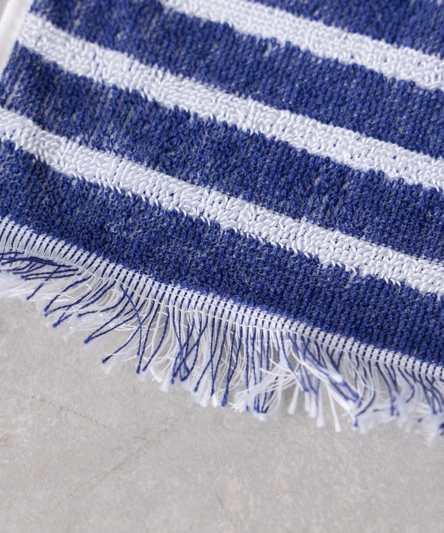 BIRTHDAY BAR(バースデイバー) COOL TOWEL　接触冷感タオル