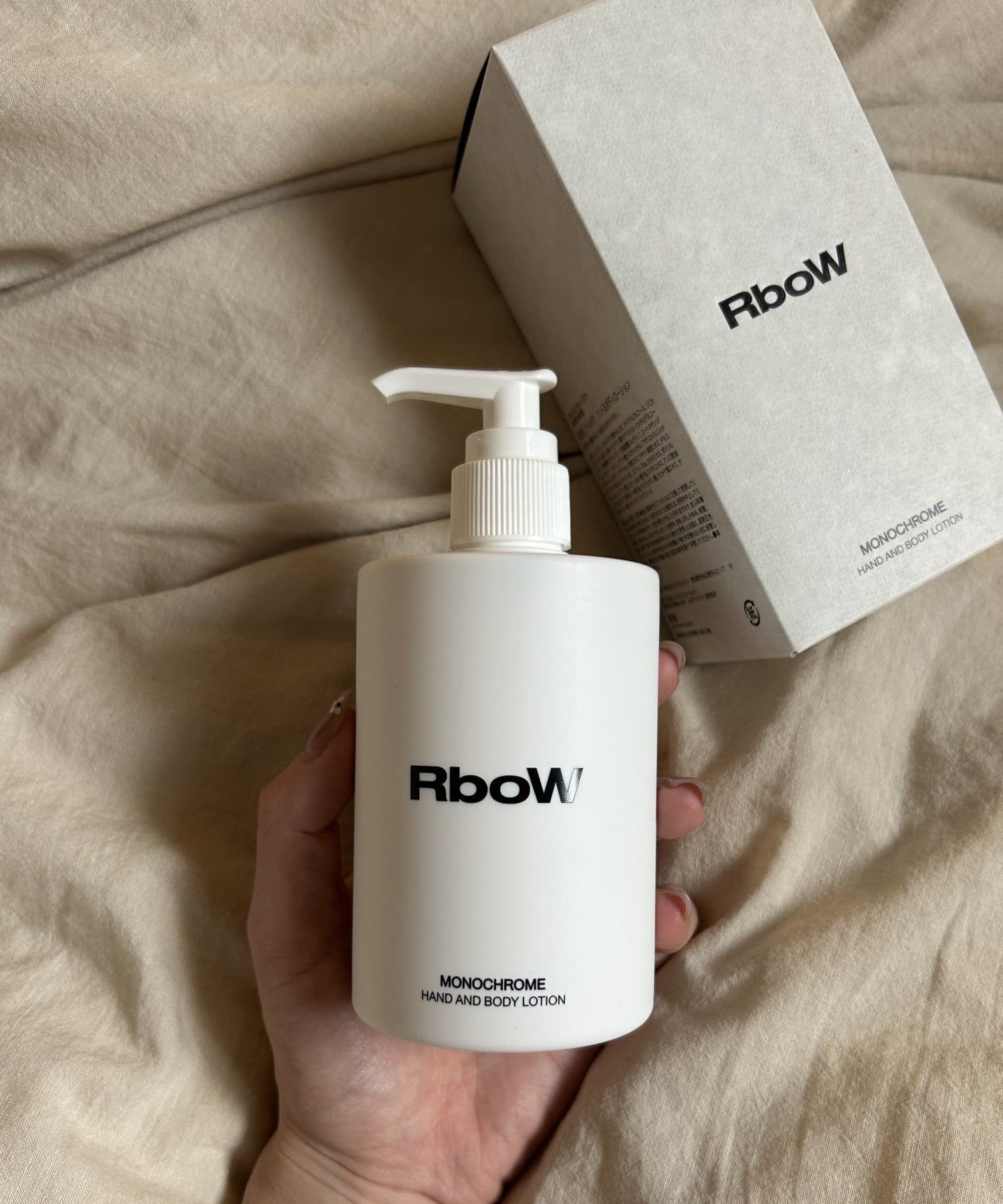 BIRTHDAY BAR(�o�[�X�f�C�o�[) ���f�B�[�X �yRboW �zHAND AND BODY LOTION �A�C�{���[