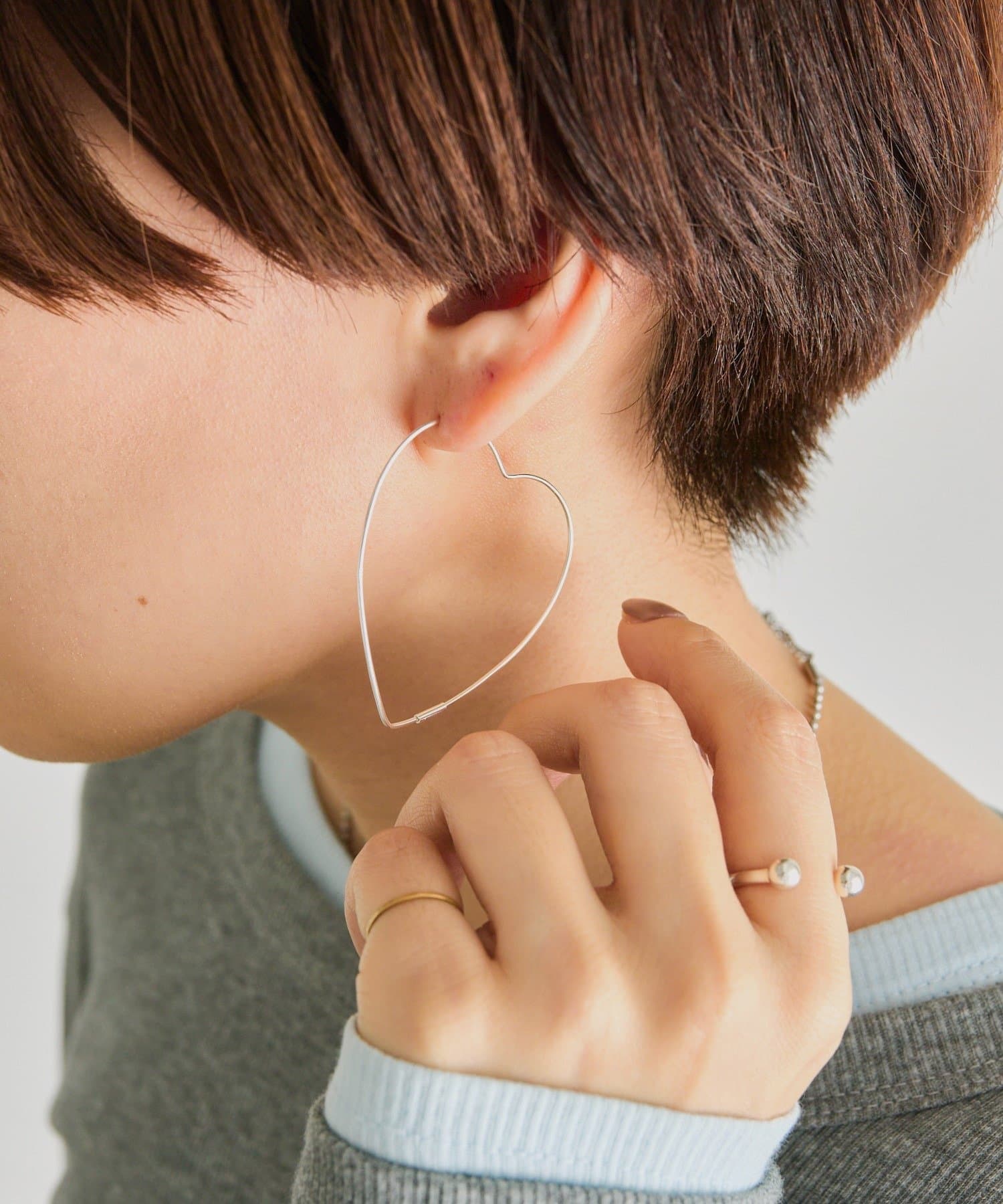 ear PAPILLONNER(イア パピヨネ) 《スターリングシルバー使用》ハート型BIGフープピアス