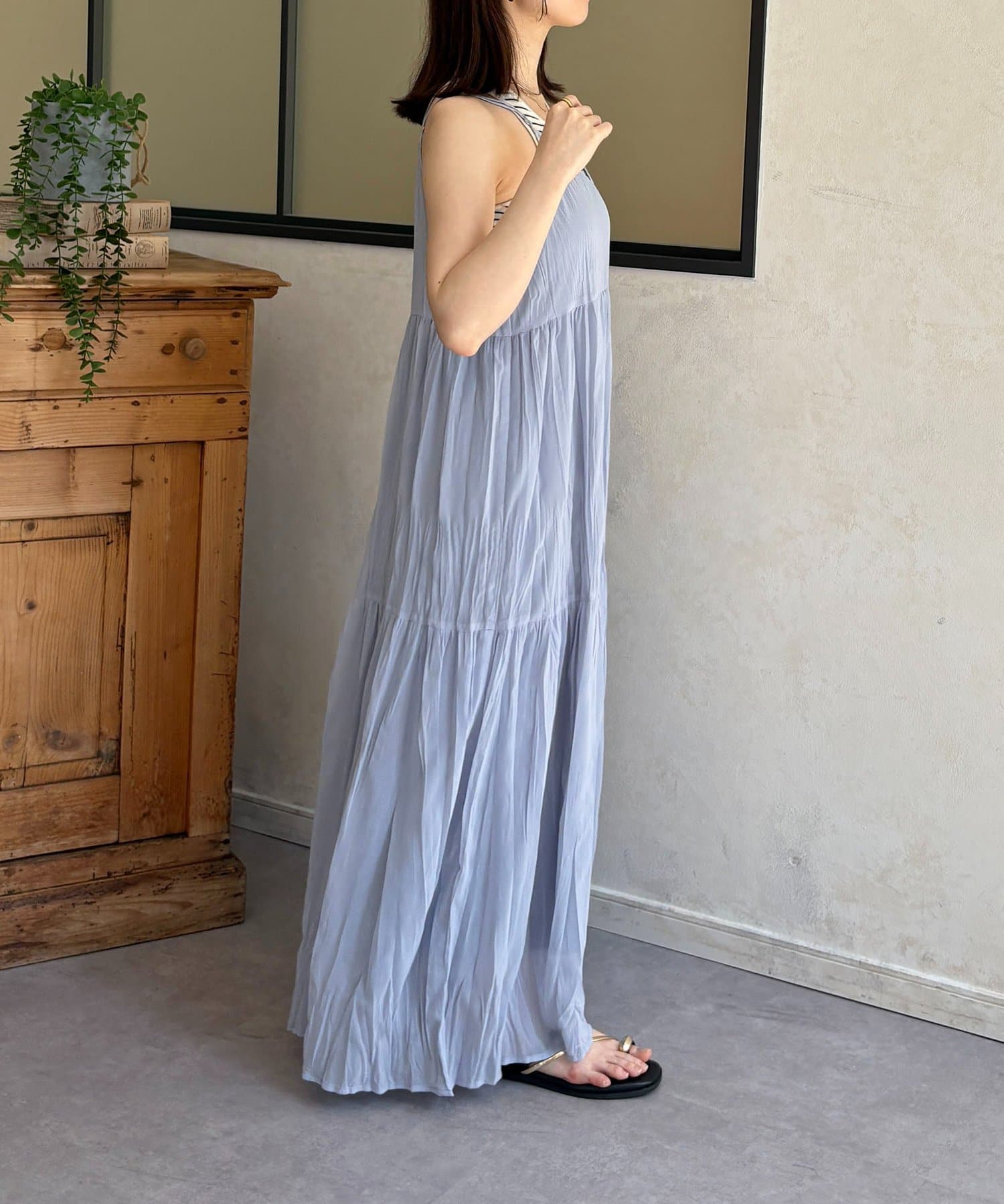 Thevon.(ゼヴォン) ワッシャープリーツキャミワンピース