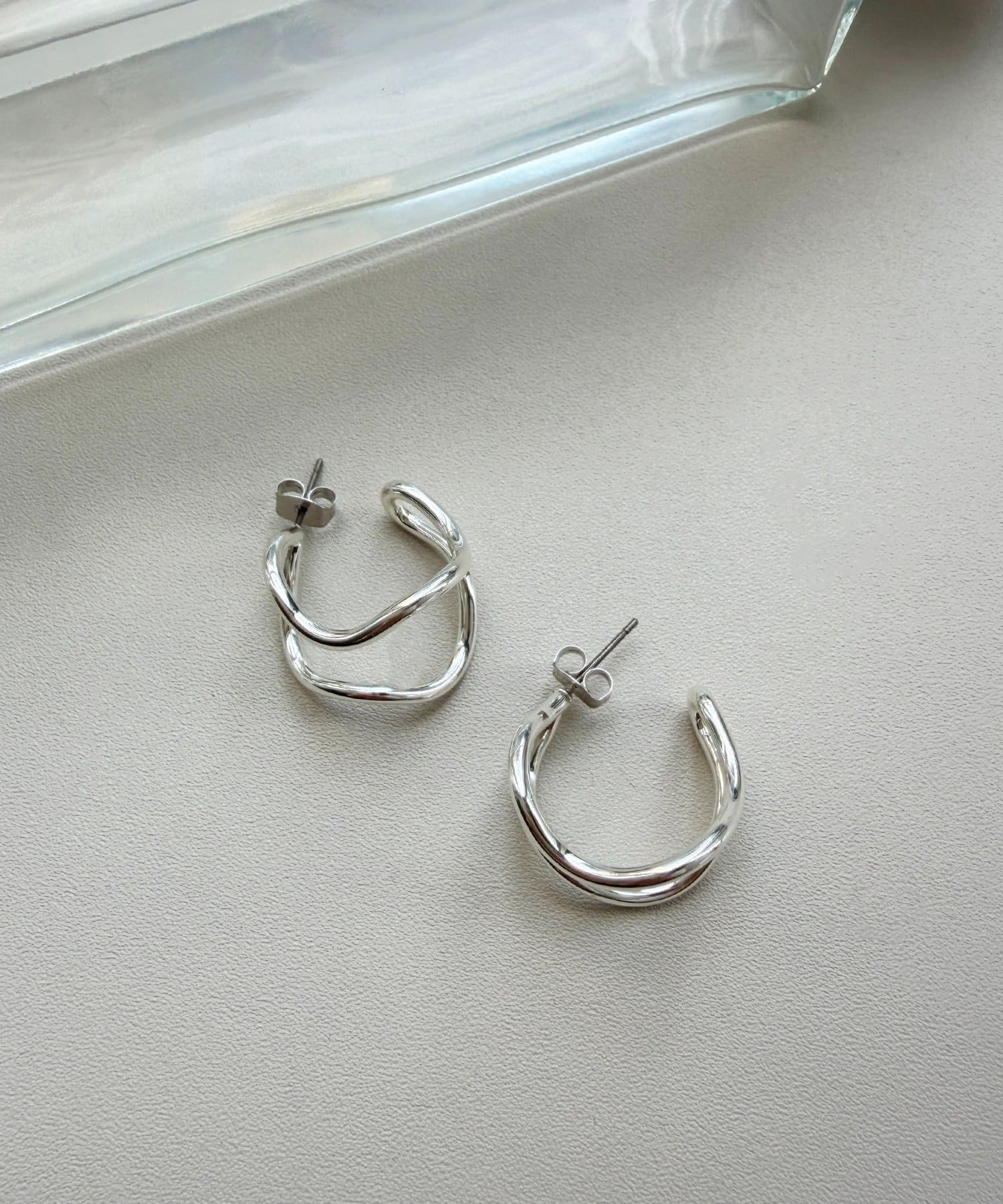 Chez toi(シェトワ) フロウラインピアス