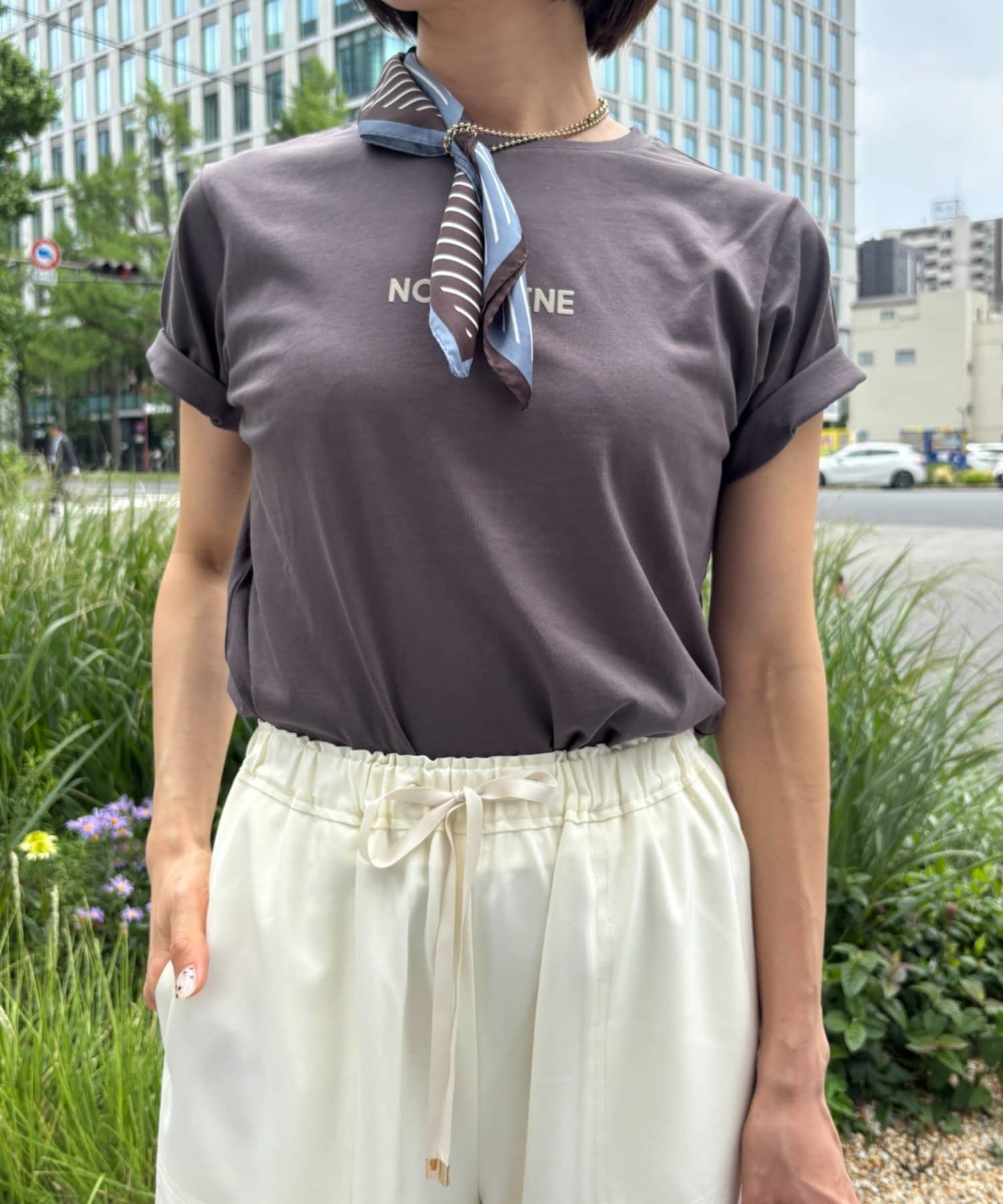 Jena　espace merveilleux(ジェナ　エスパスメルヴェイユ) フロッキーロゴTシャツ