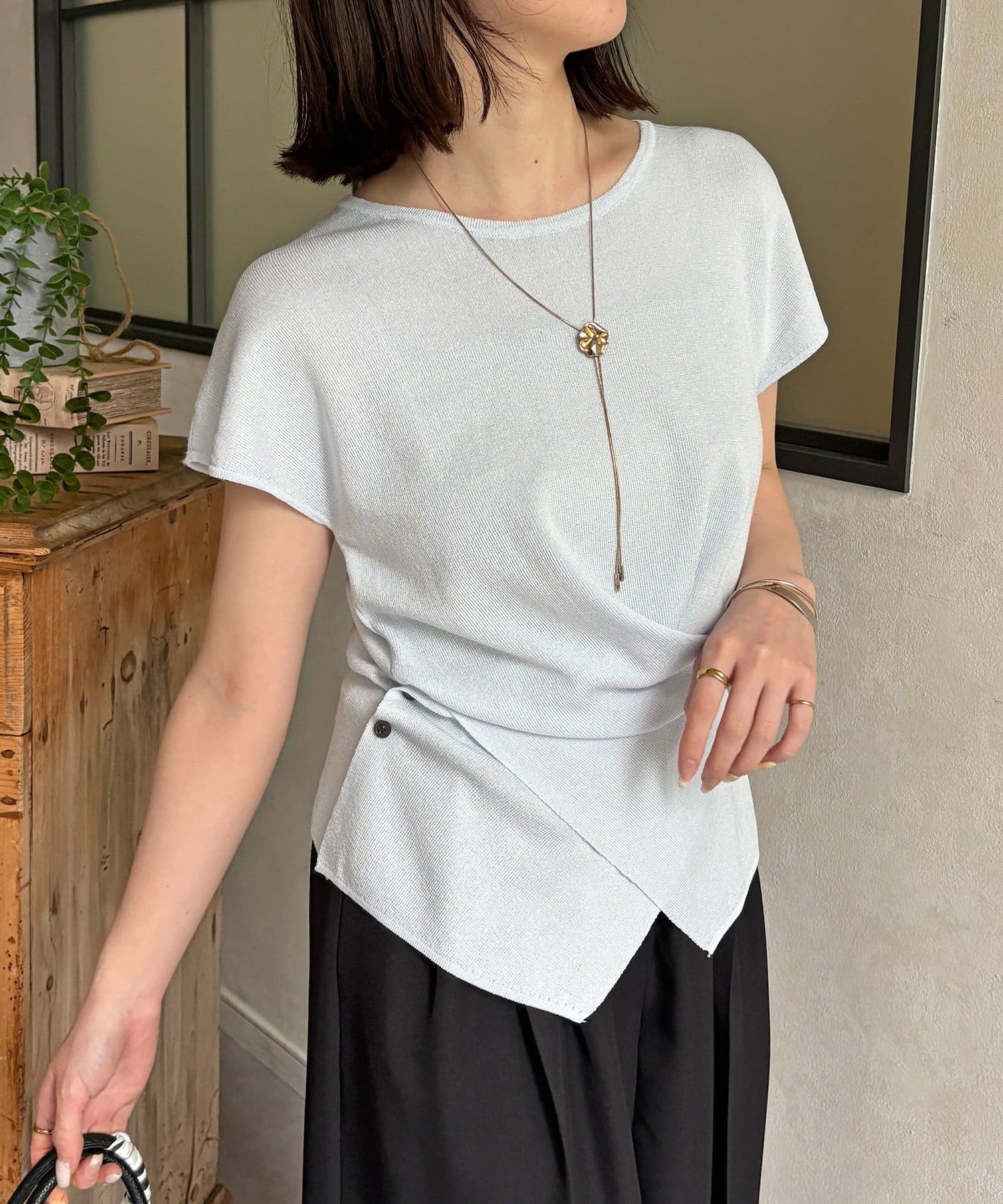 Thevon.(ゼヴォン) アシメクロスフレンチニット