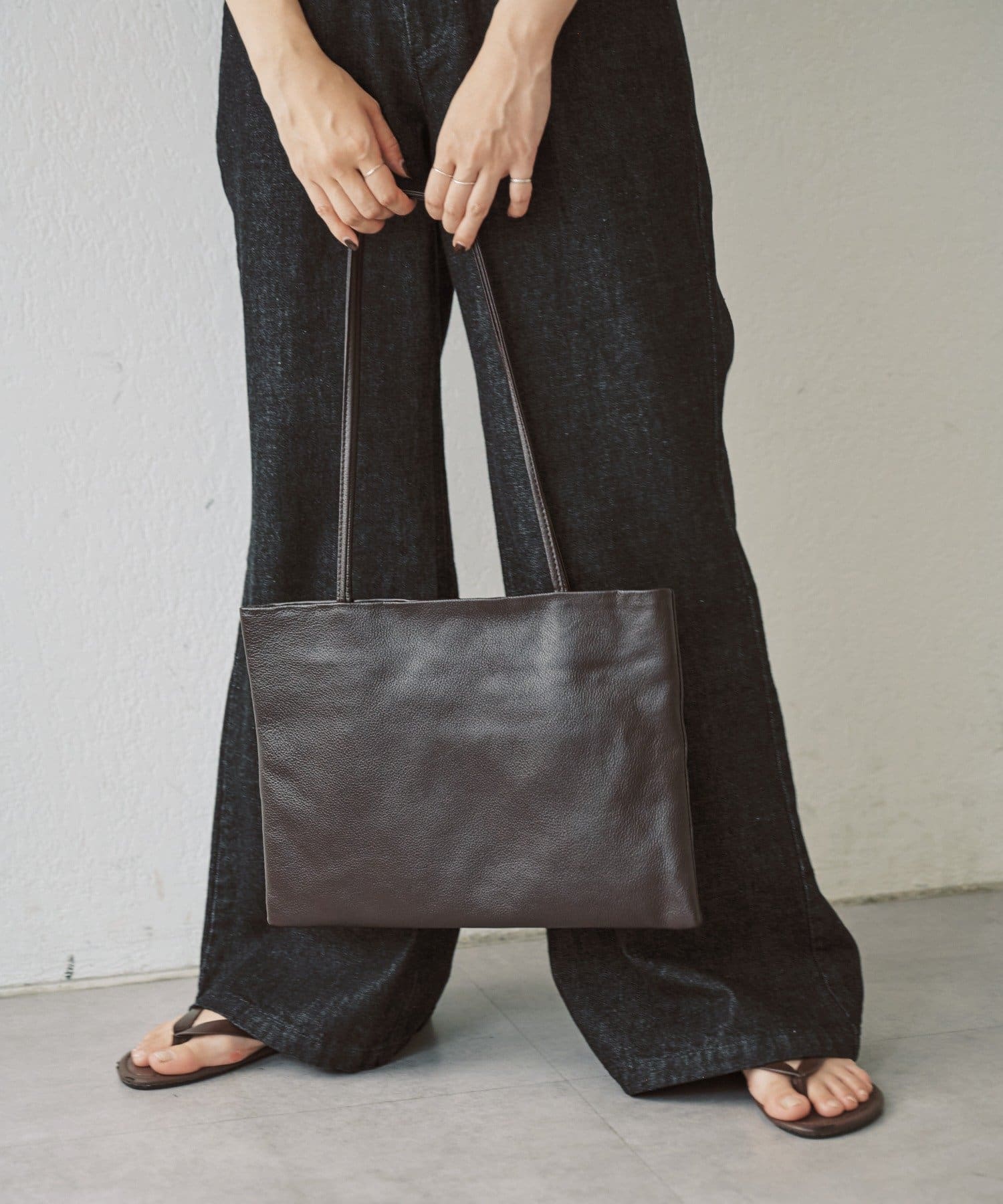 SHENERY(シーナリー) レザープレーンBAG