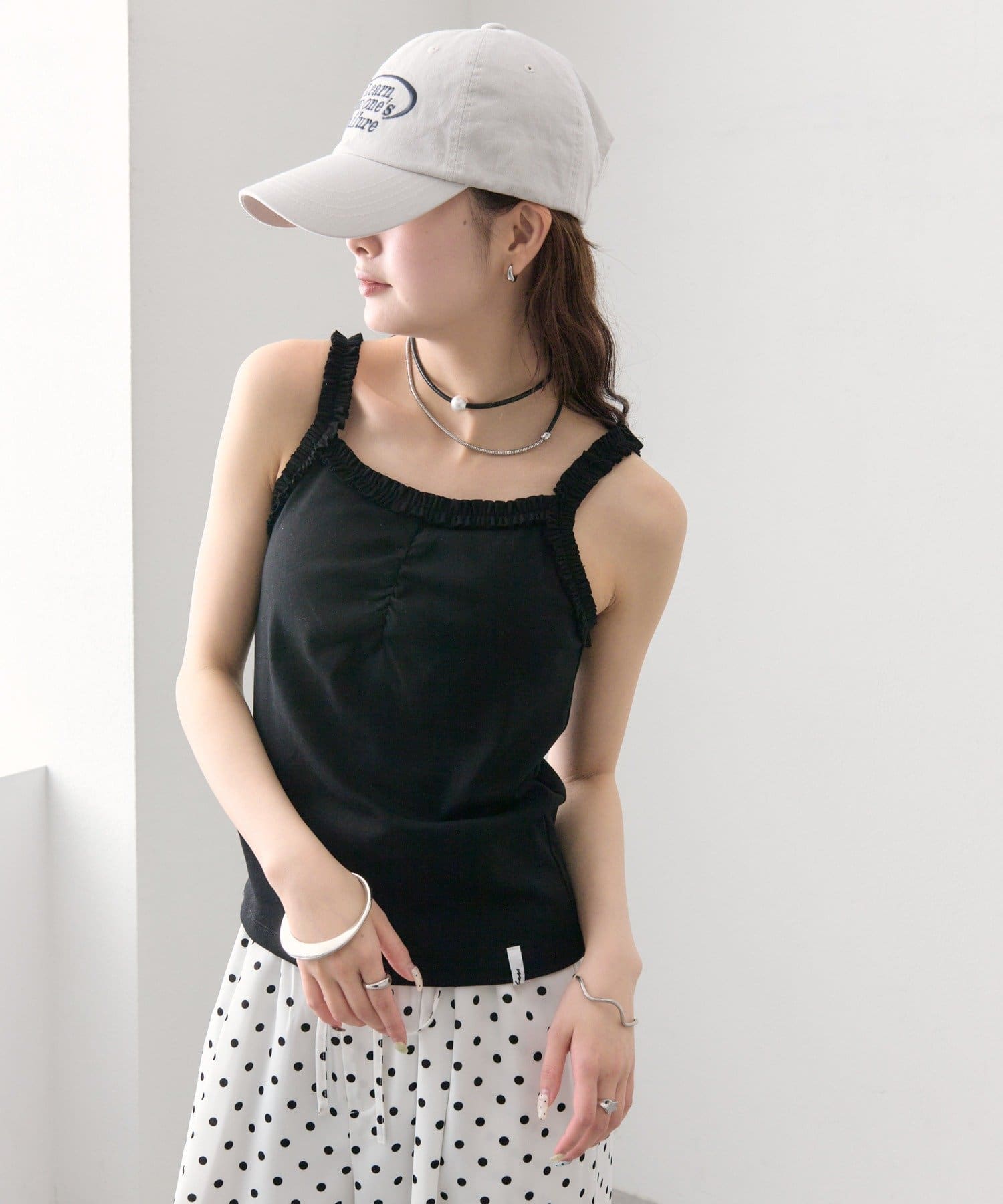 mystic(ミスティック) パット付きギャザーフリルキャミソール