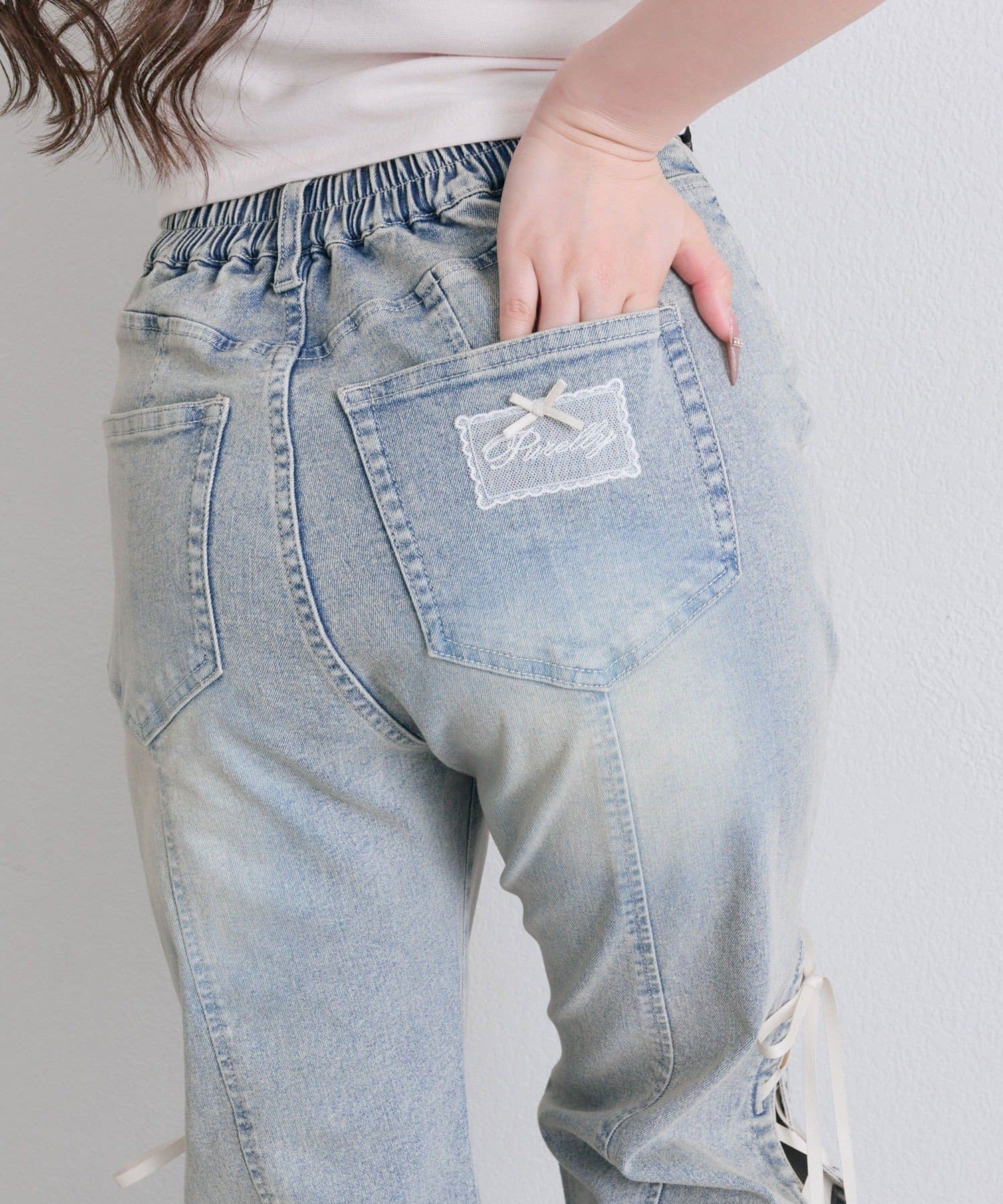 OLIVE des OLIVE(オリーブ デ オリーブ) サイドレースアップストレッチフレアパンツ