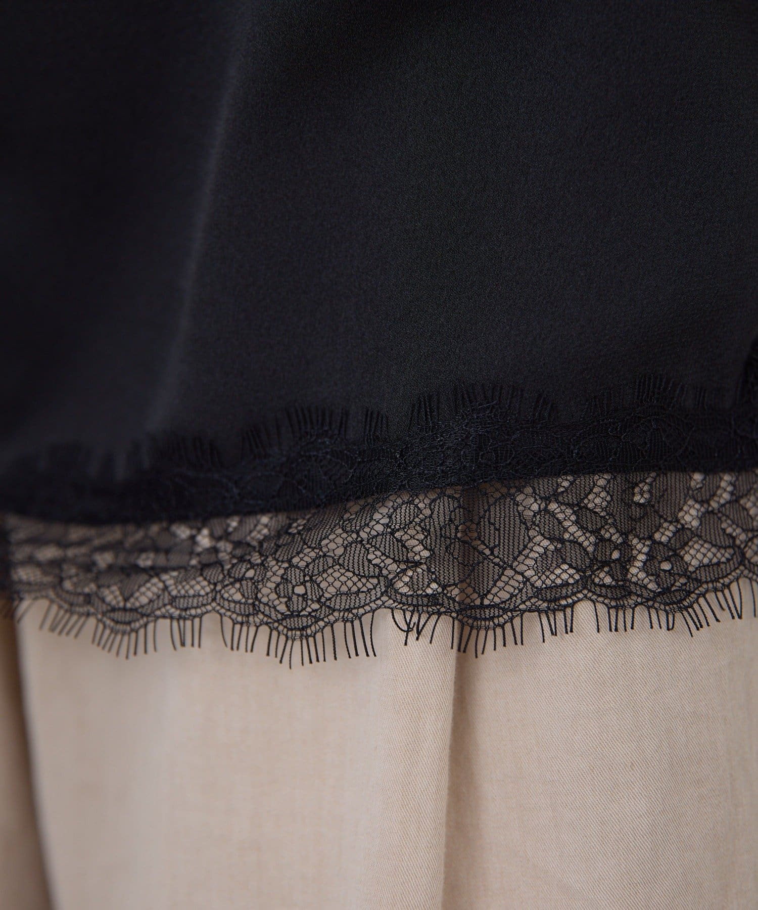 GALLARDAGALANTE(ガリャルダガランテ) スクエアレースキャミ