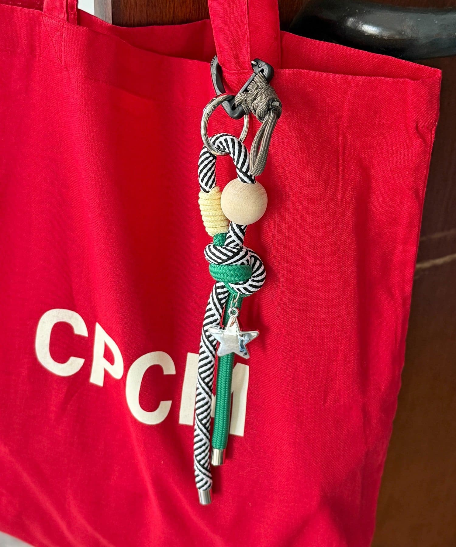 CPCM(シーピーシーエム) ウッドパラコードチャーム