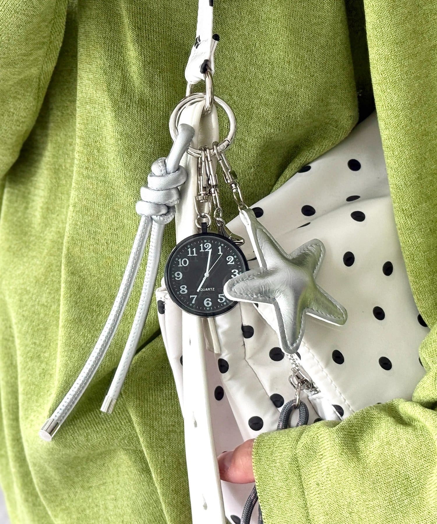 CPCM(シーピーシーエム) 時計付きレザーチャーム