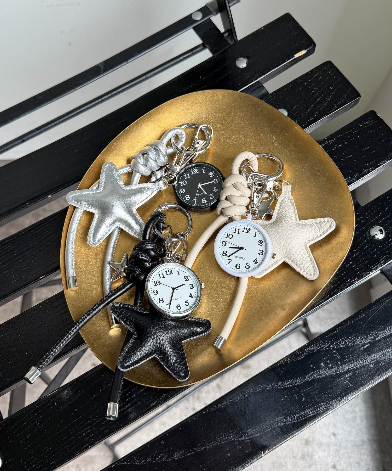 CPCM(シーピーシーエム) 時計付きレザーチャーム