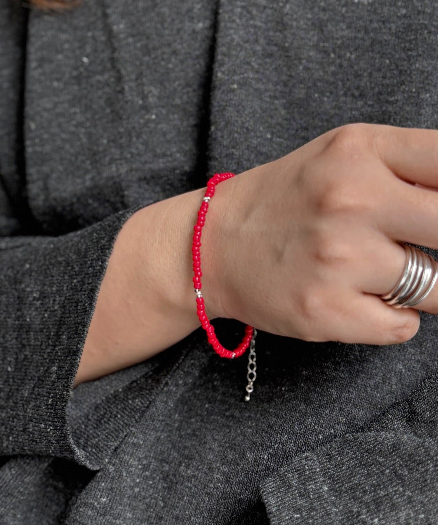 CPCM(シーピーシーエム) カラービーズブレスレット