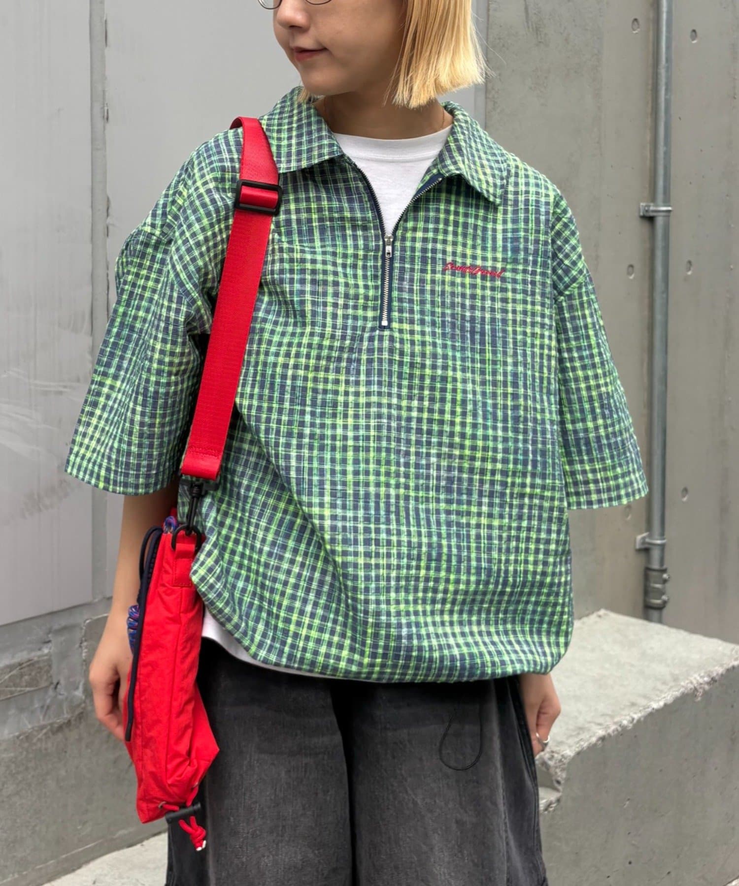 CIAOPANIC TYPY(チャオパニックティピー) 【SOUNDS GOOOOD】ネオンハーフジップシャツ