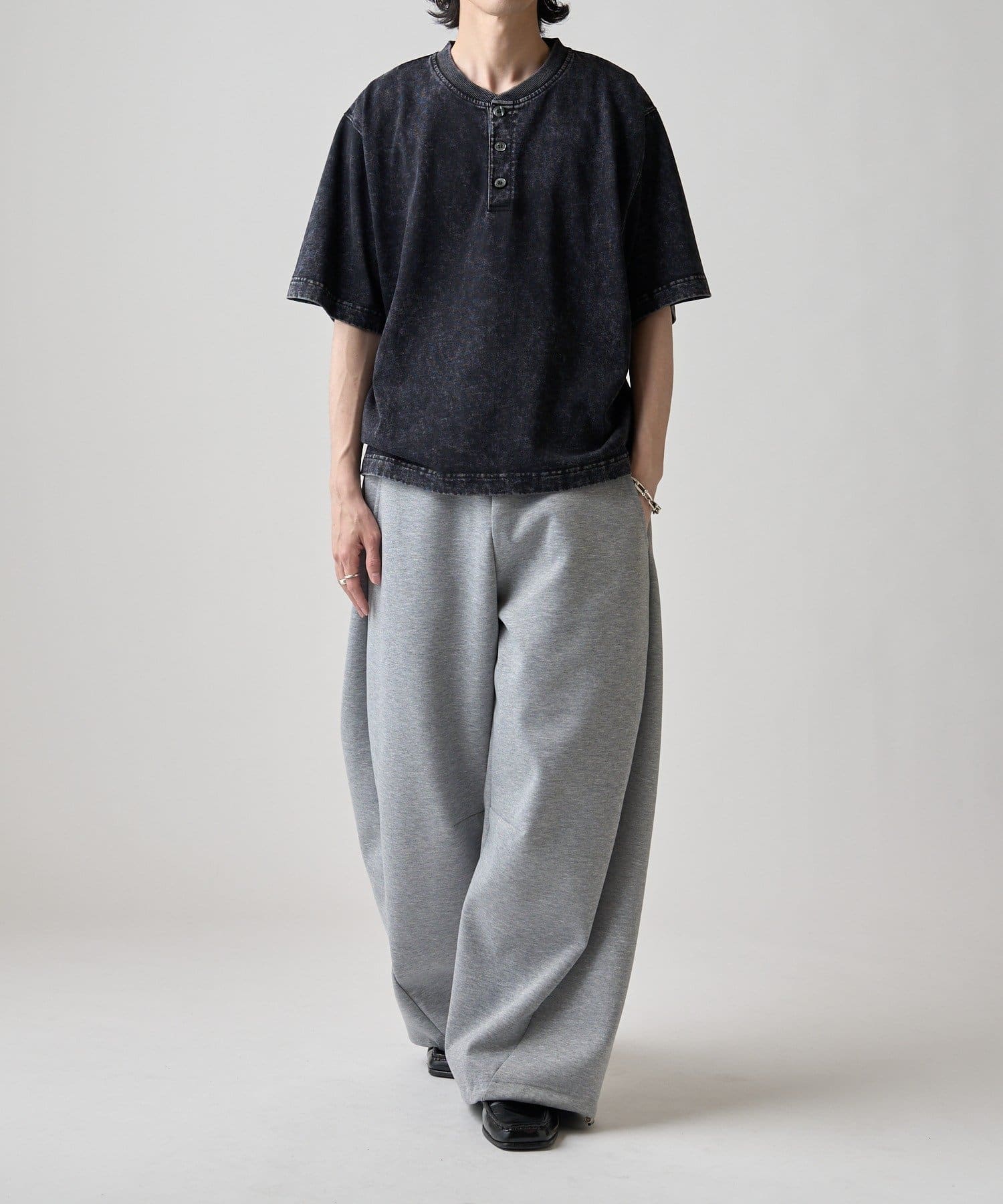Lui's(ルイス) コットンヘンリーネックTシャツ