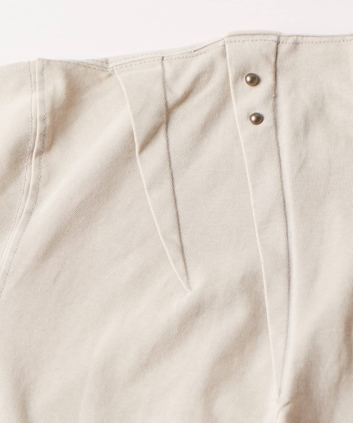 WHO’S WHO gallery(フーズフーギャラリー) BLESS YOU スタッズデザインTEE