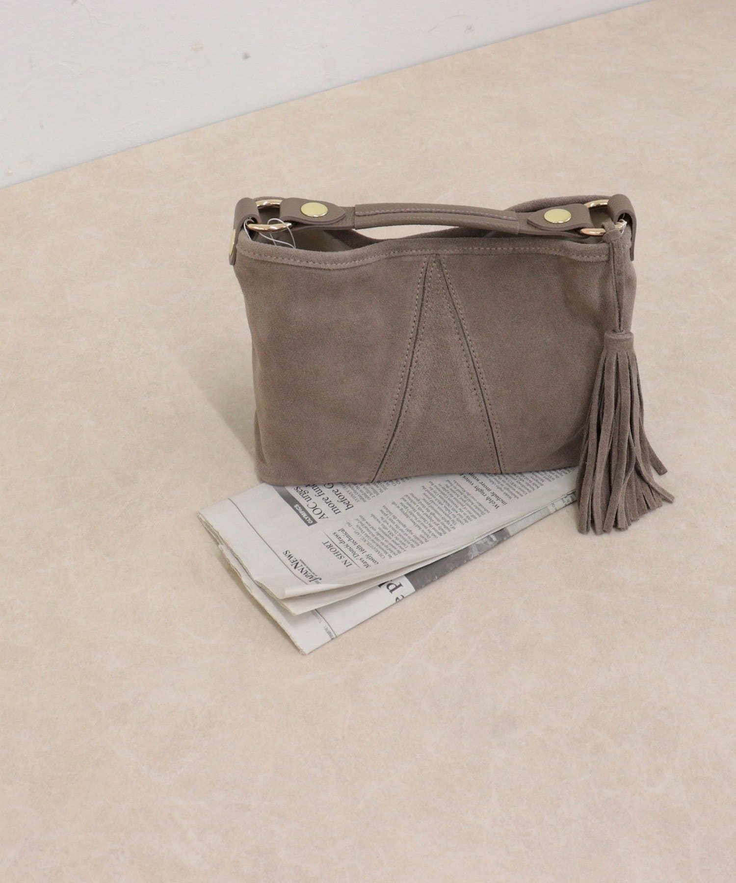 FREDY & GLOSTER(フレディ アンド グロスター) 【AULENTTI/オーレンティ】スエードタッセルワンハンドルバッグ