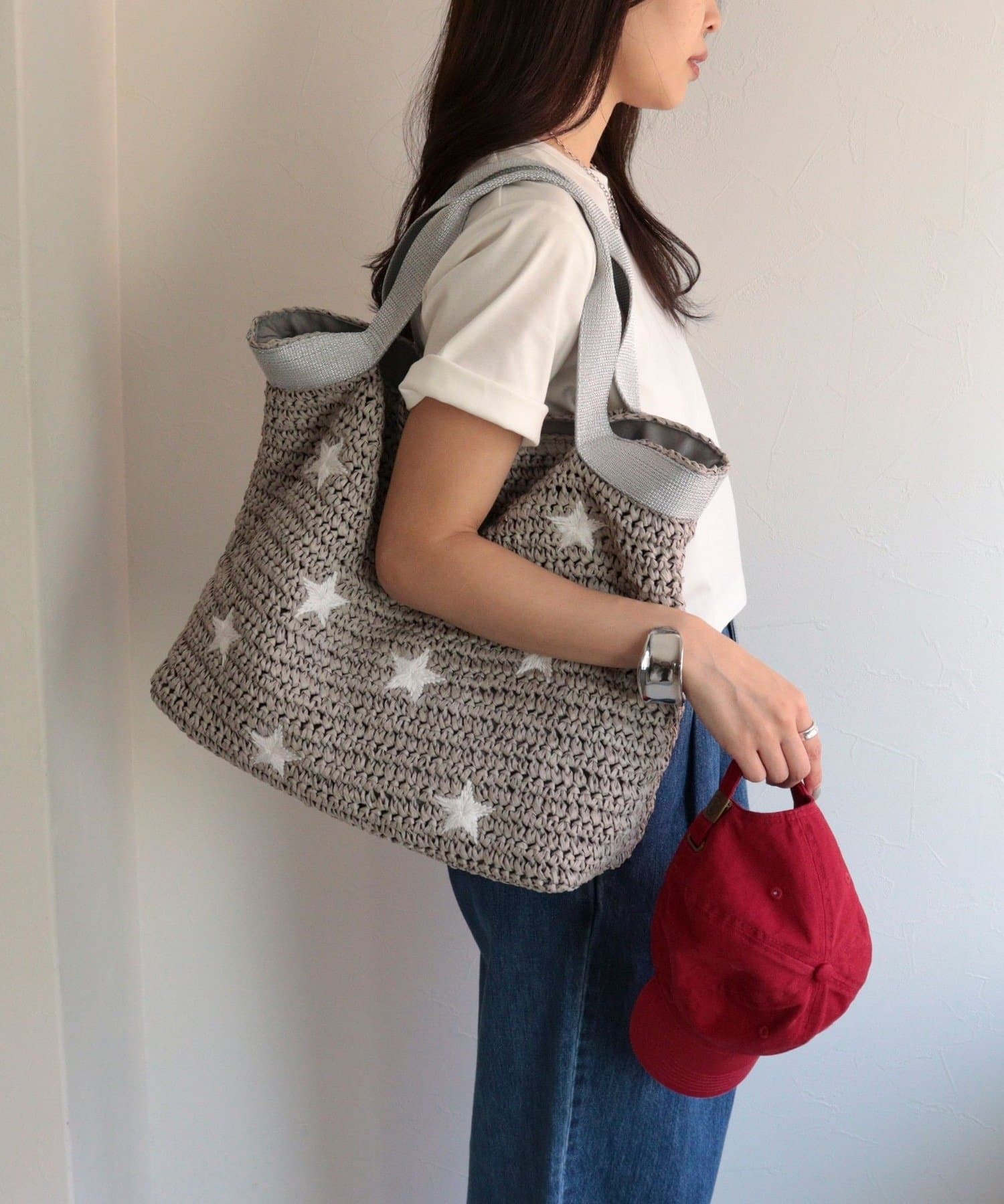 FREDY & GLOSTER(フレディ アンド グロスター) 星刺しゅうペーパーバッグ