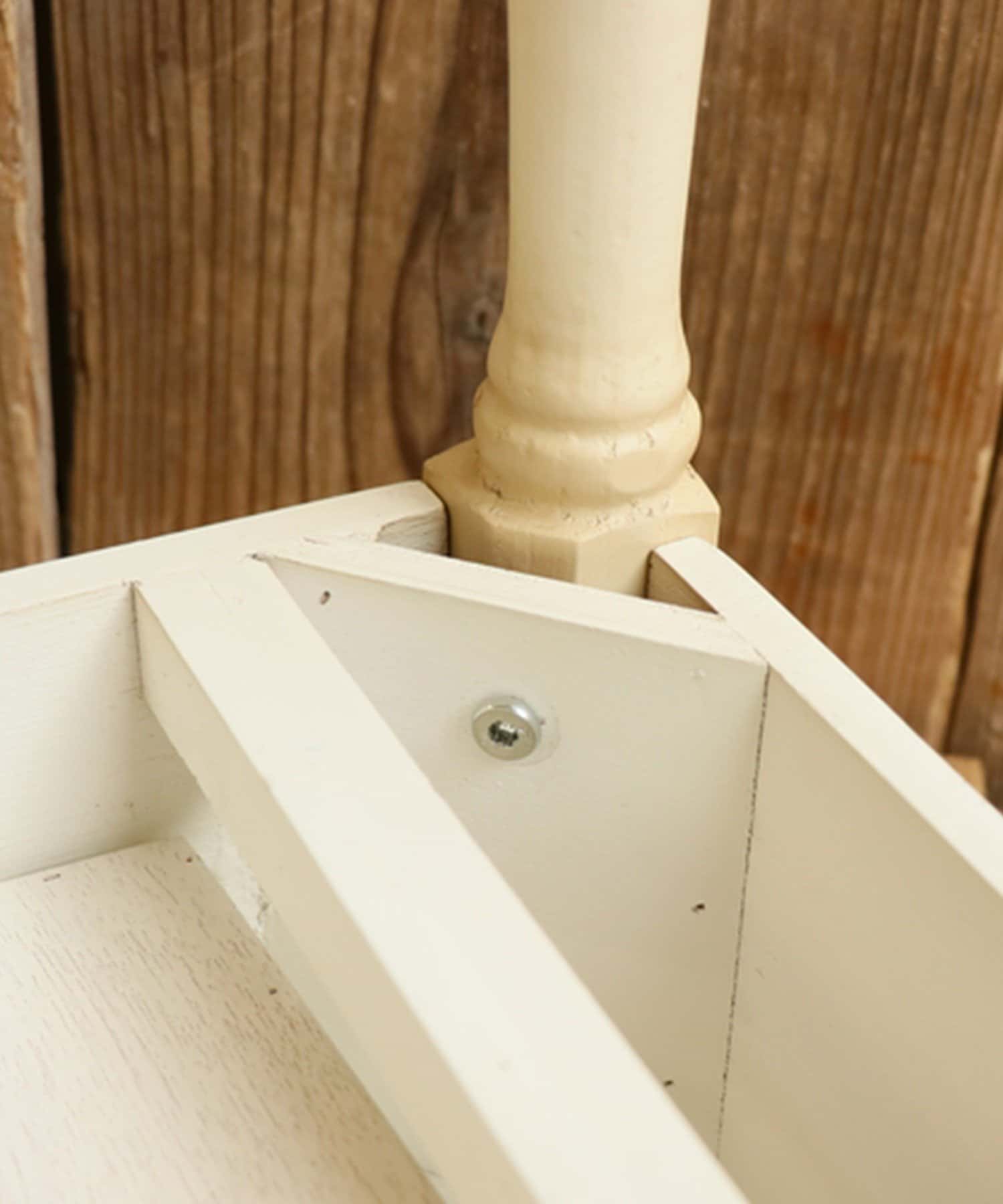 salut!(サリュ) 《WEB限定再入荷》ホワイト引き出し付きシェルフ