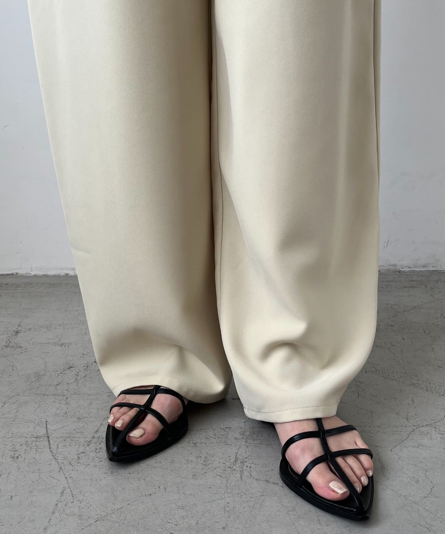 CAPRICIEUX LE'MAGE(カプリシュレマージュ) 【こなれ感◎】ギャザーベルトフローパンツ