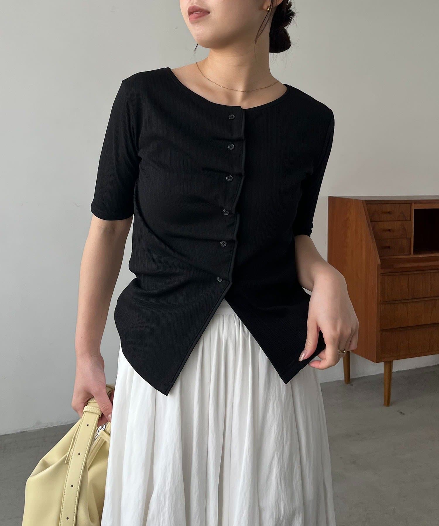 CAPRICIEUX LE'MAGE(カプリシュレマージュ) 【一癖可愛い】フロントタックフリルT