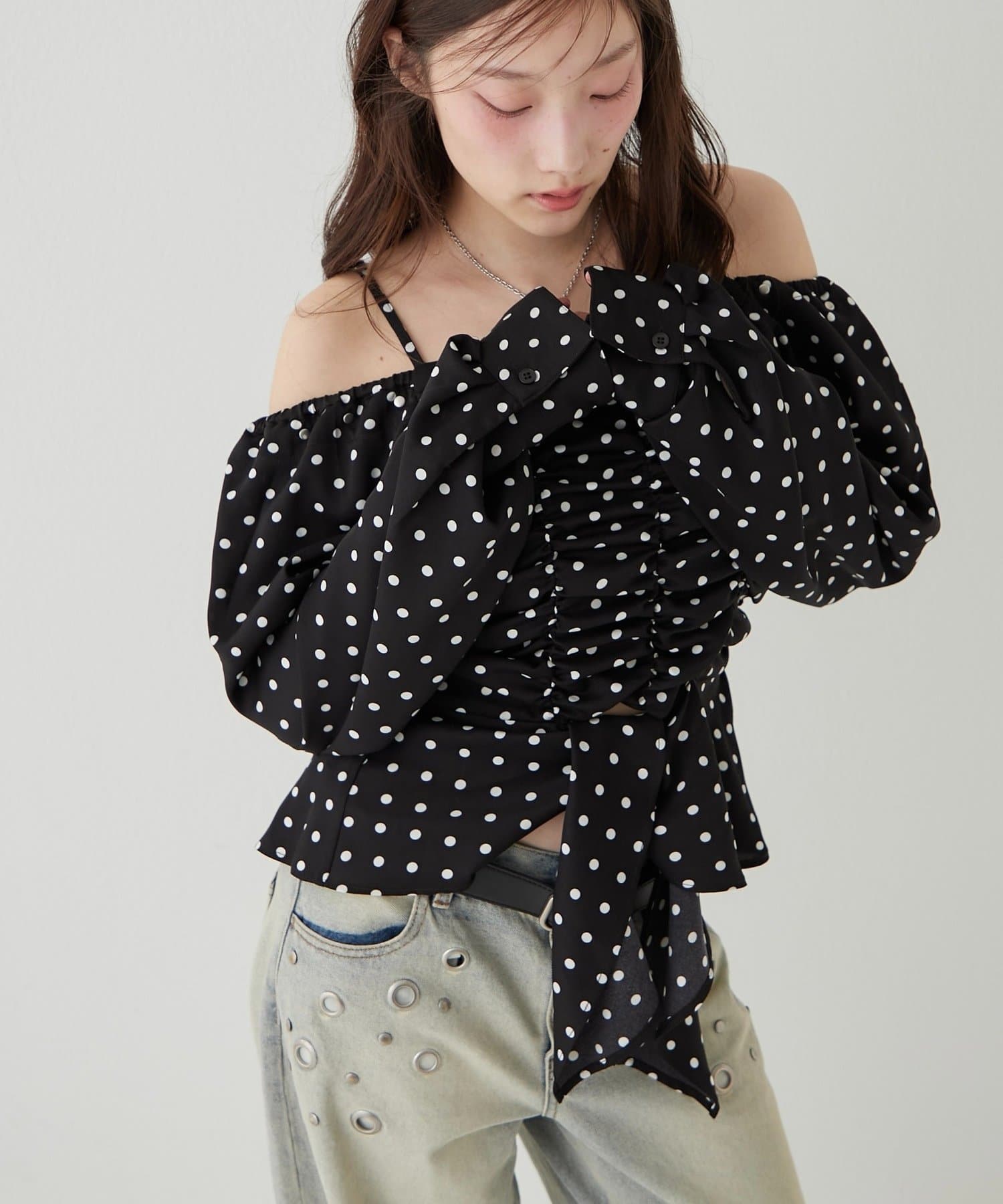 OUTLET(アウトレット) 【WHO'S WHO gallery】イレヘムギャザーオフショルブラウス